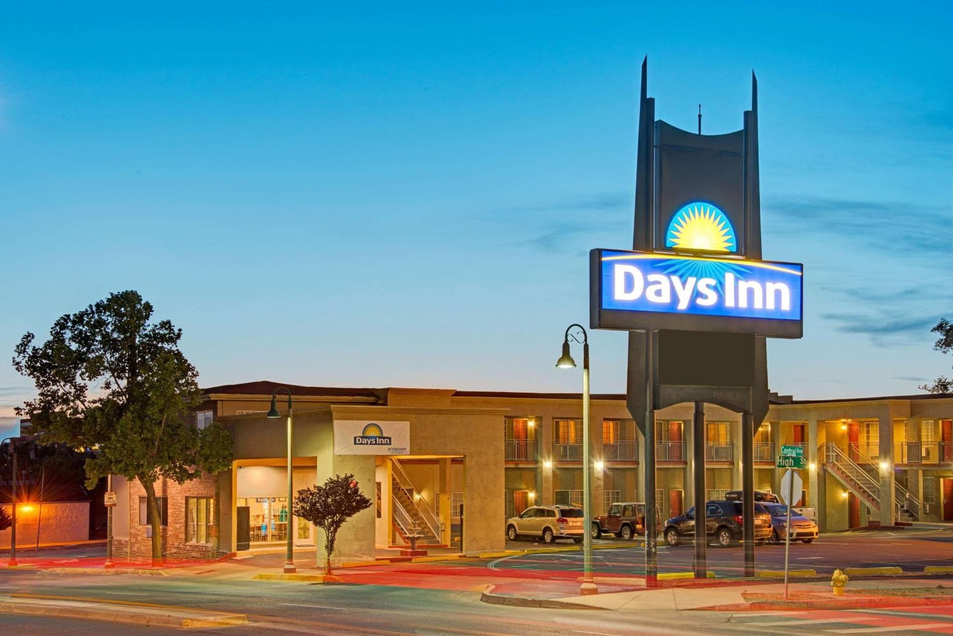 Days Inn by Wyndham Albuquerque Downtown property views in Albuquerque, NM — gallery photo 3