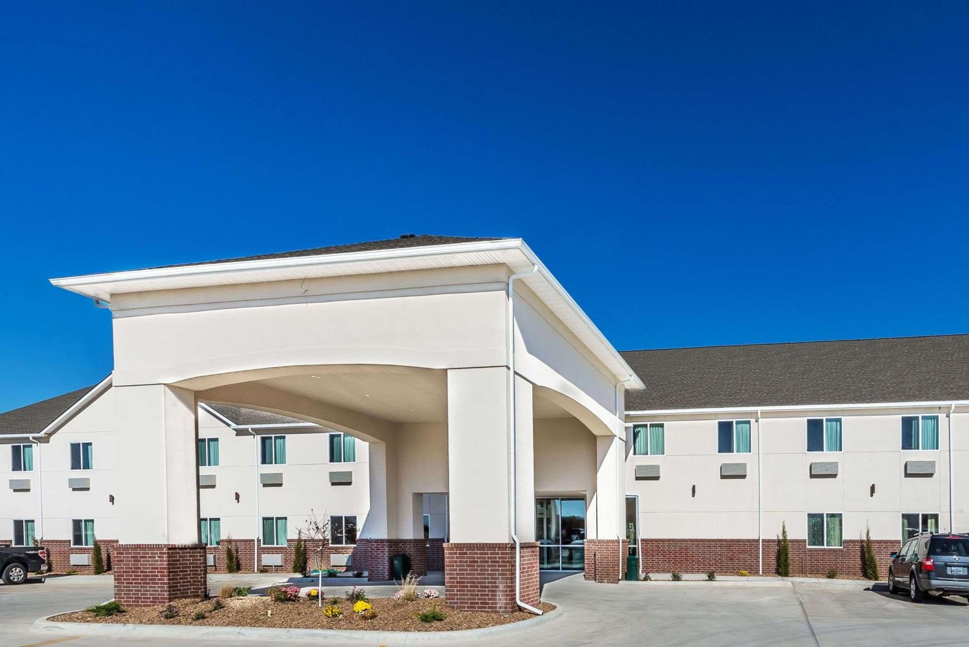 SureStay Studio By Best Western El Dorado featured exterior or lobby in El Dorado, KS — similar hotel