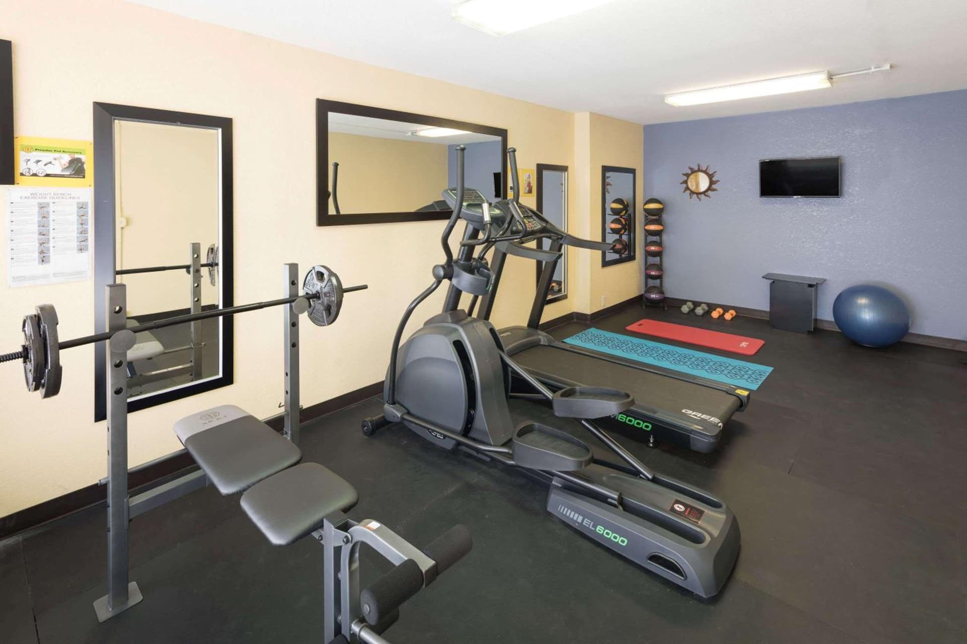 Days Inn by Wyndham Madison property views in Madison, GA — gallery photo 3