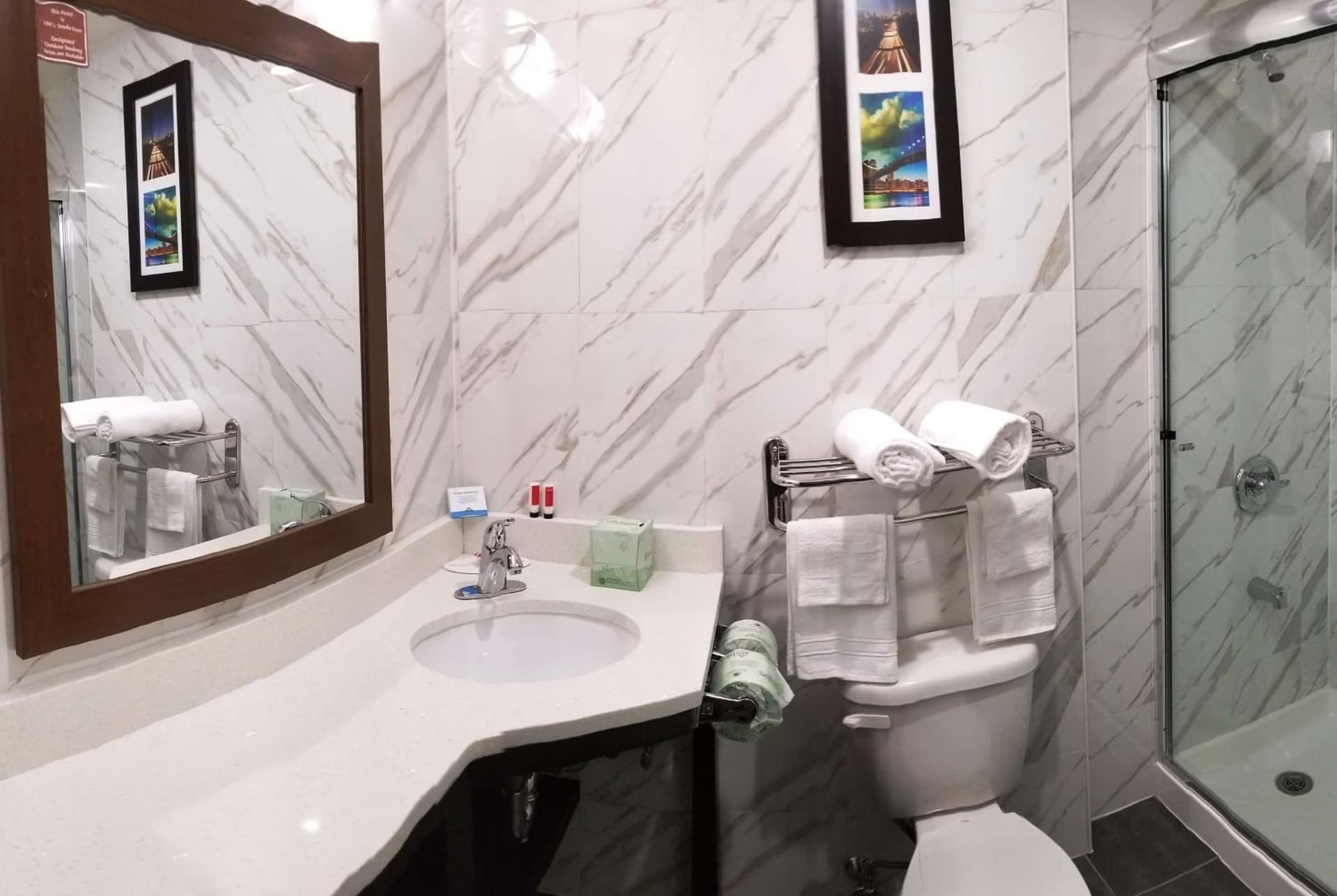 Days Inn by Wyndham Brooklyn Marine Park property views in Brooklyn, NY — gallery photo 3