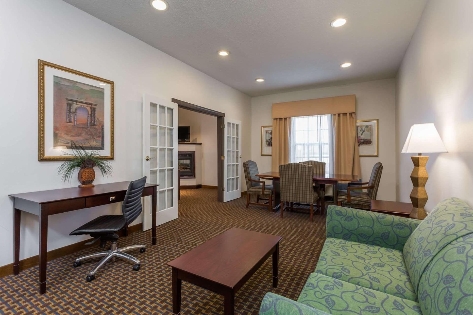 Wingate by Wyndham High Point Greensboro Airport South gallery photo in High Point, NC — image 8