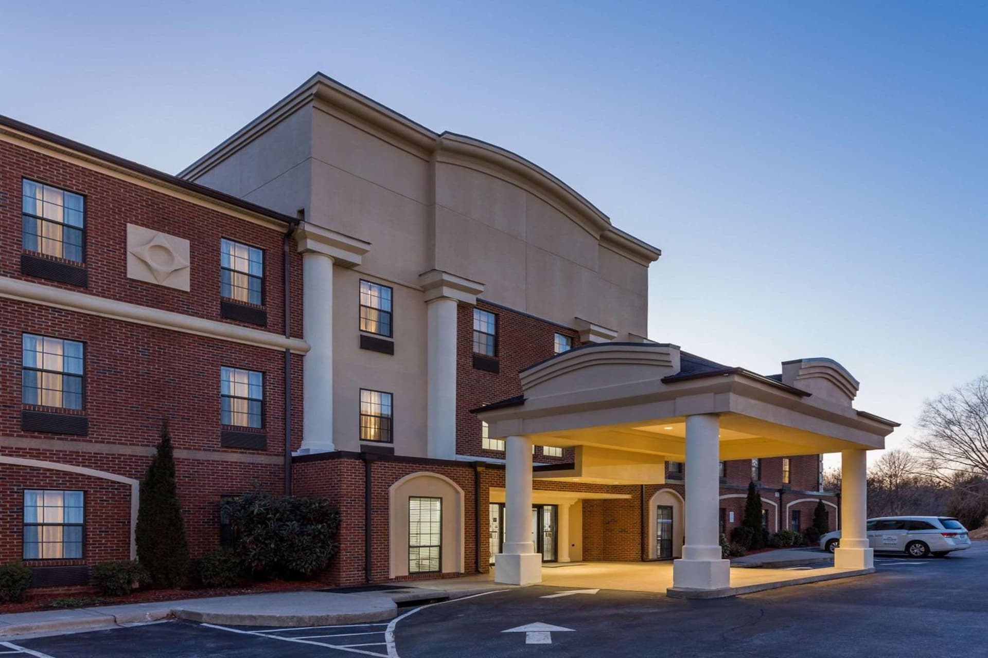 Wingate by Wyndham High Point Greensboro Airport South — hotel in High Point, North Carolina