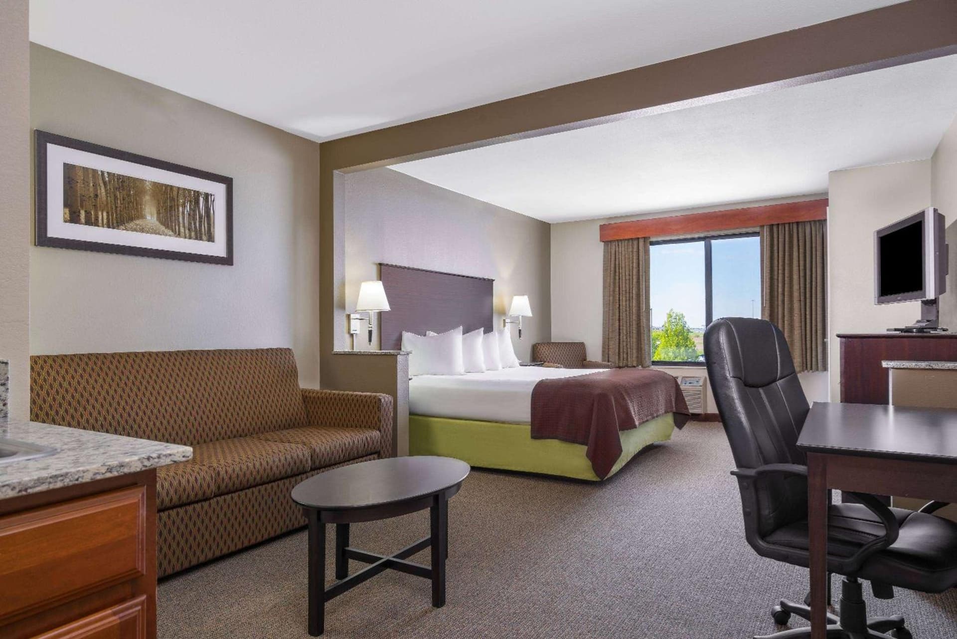 Comfort Inn & Suites Rochester South Mayo Clinic gallery photo in Rochester, MN — image 15
