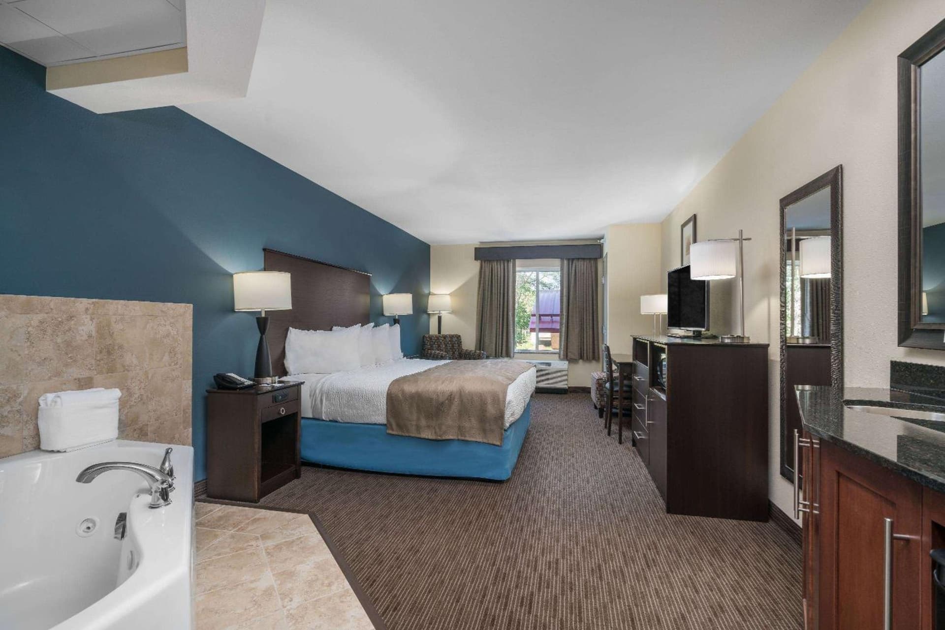 AmericInn by Wyndham Winona gallery photo in Winona, MN — image 50