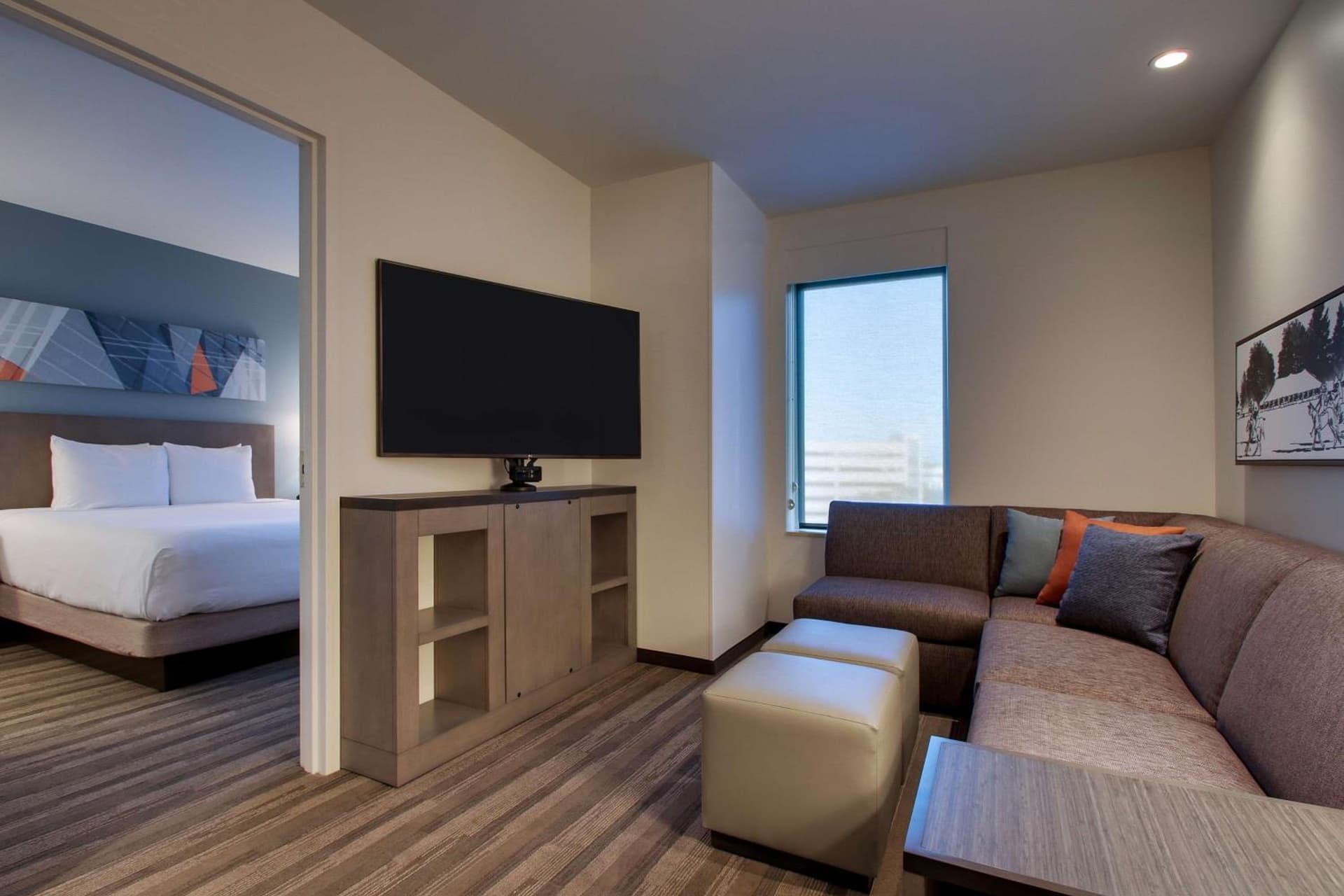 Hyatt House Oak Brook interior in Oak Brook, IL — gallery photo 2