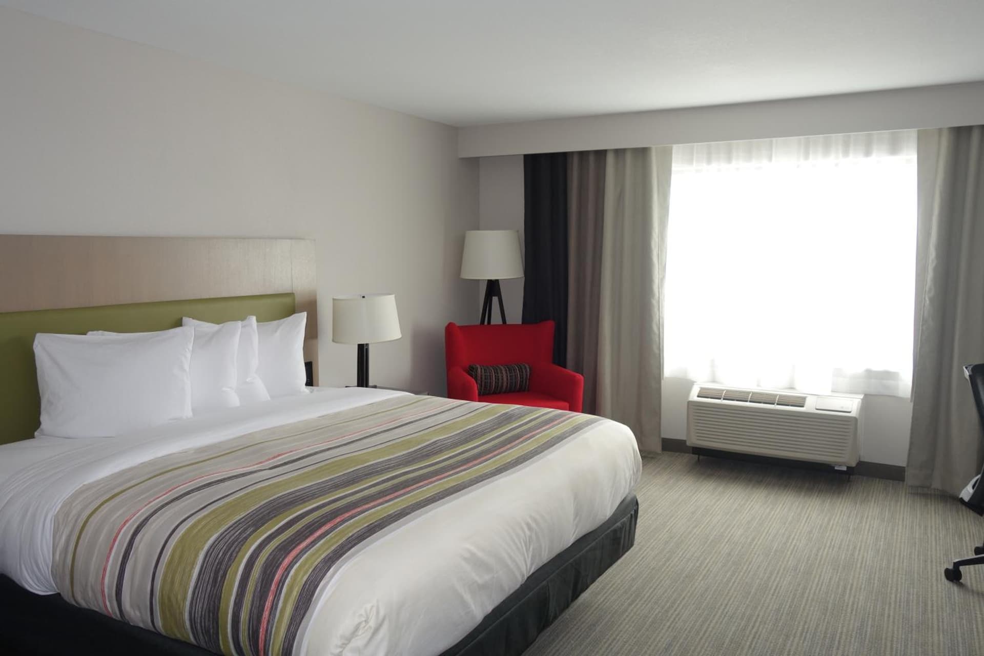Country Inn & Suites by Radisson, Lawrence, KS gallery photo in Lawrence, KS — image 18