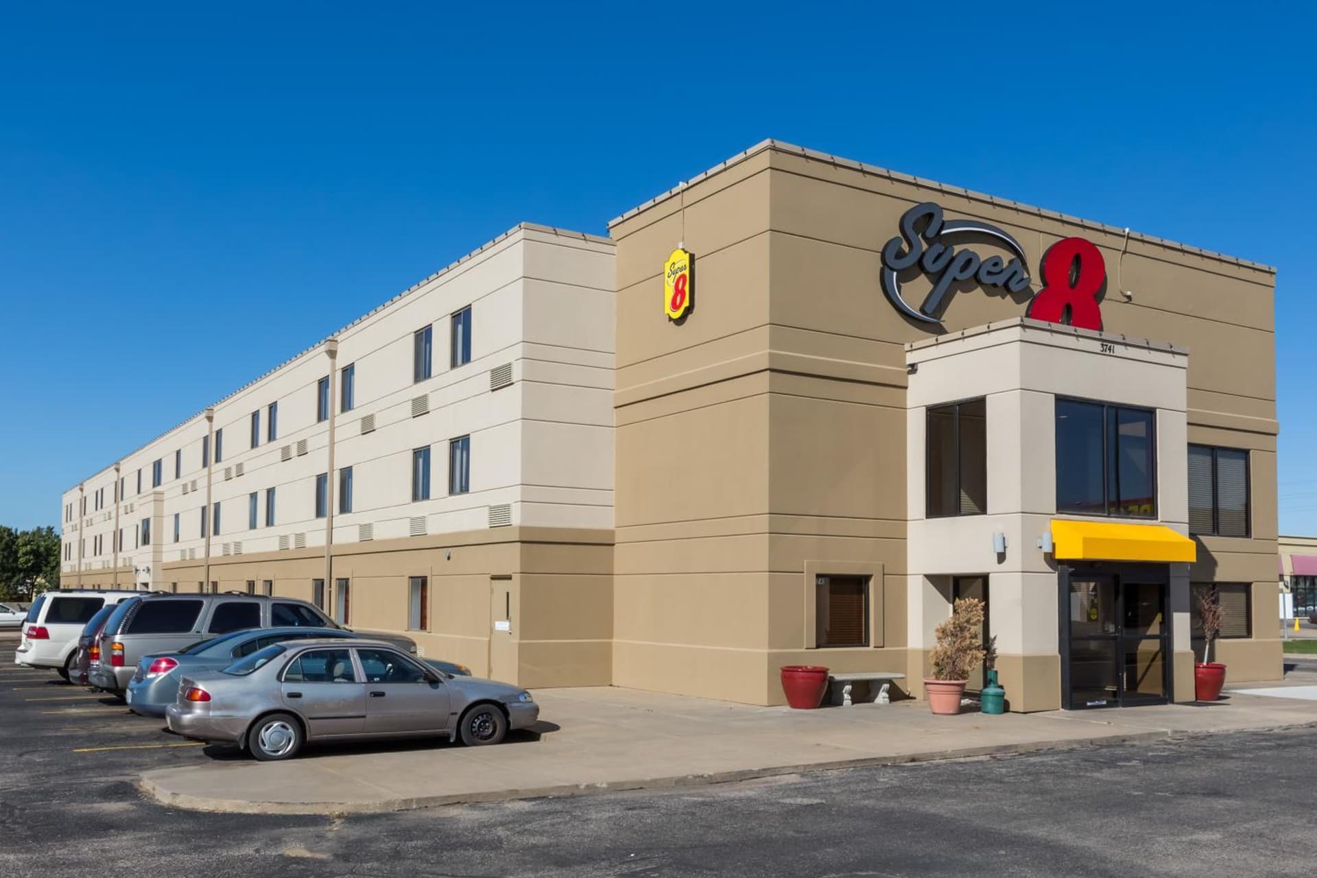 Woodland Inn and Suites Extended Stay gallery photo in Wichita, KS — image 58