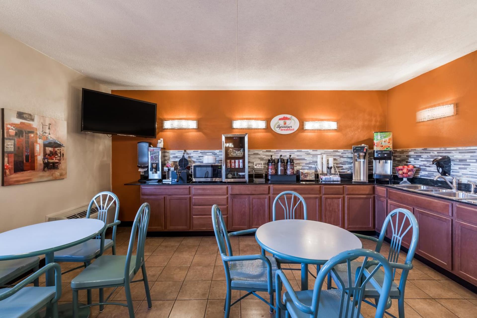 Woodland Inn and Suites Extended Stay gallery photo in Wichita, KS — image 36