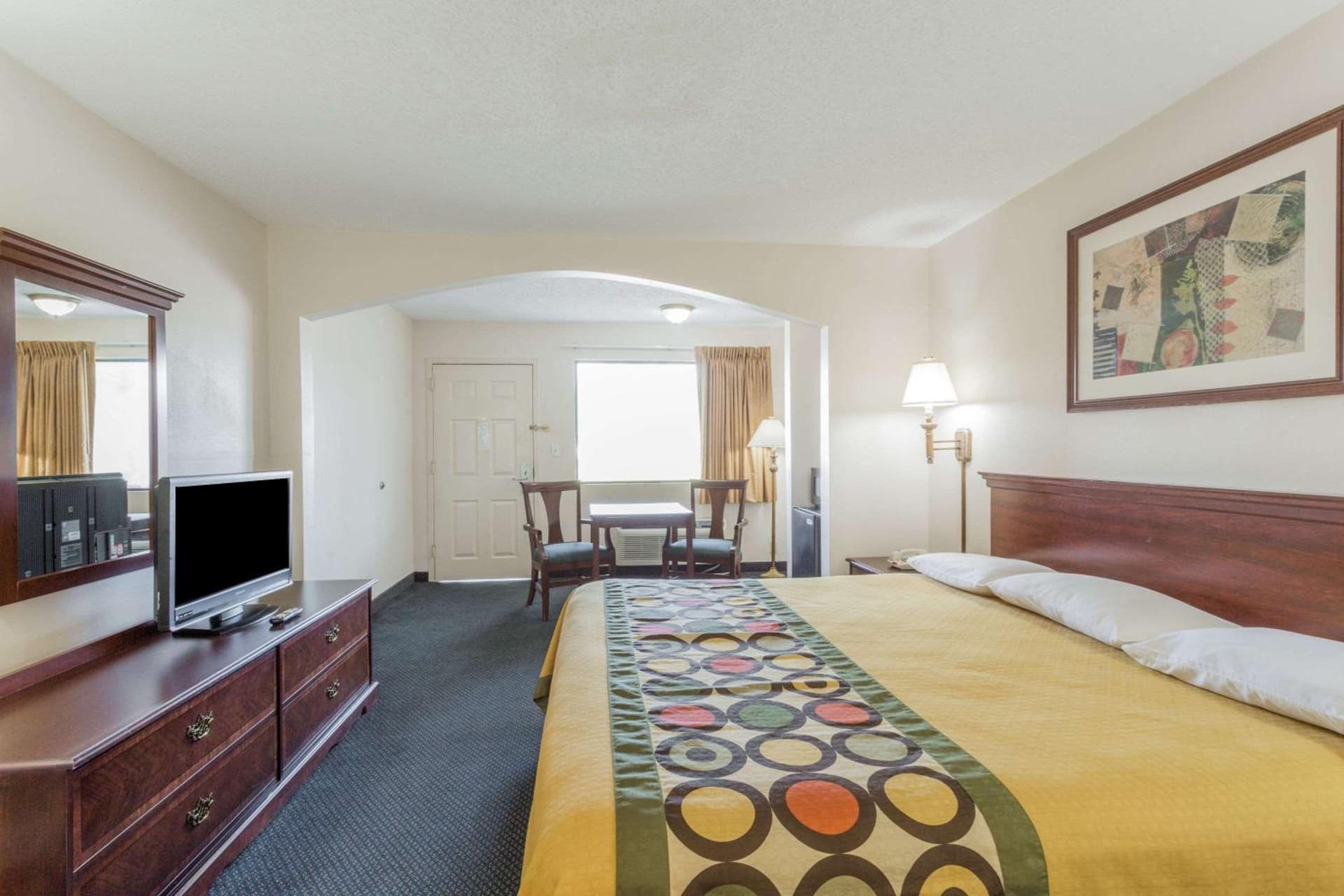 Super 8 by Wyndham Slidell gallery photo in Slidell, LA — image 16