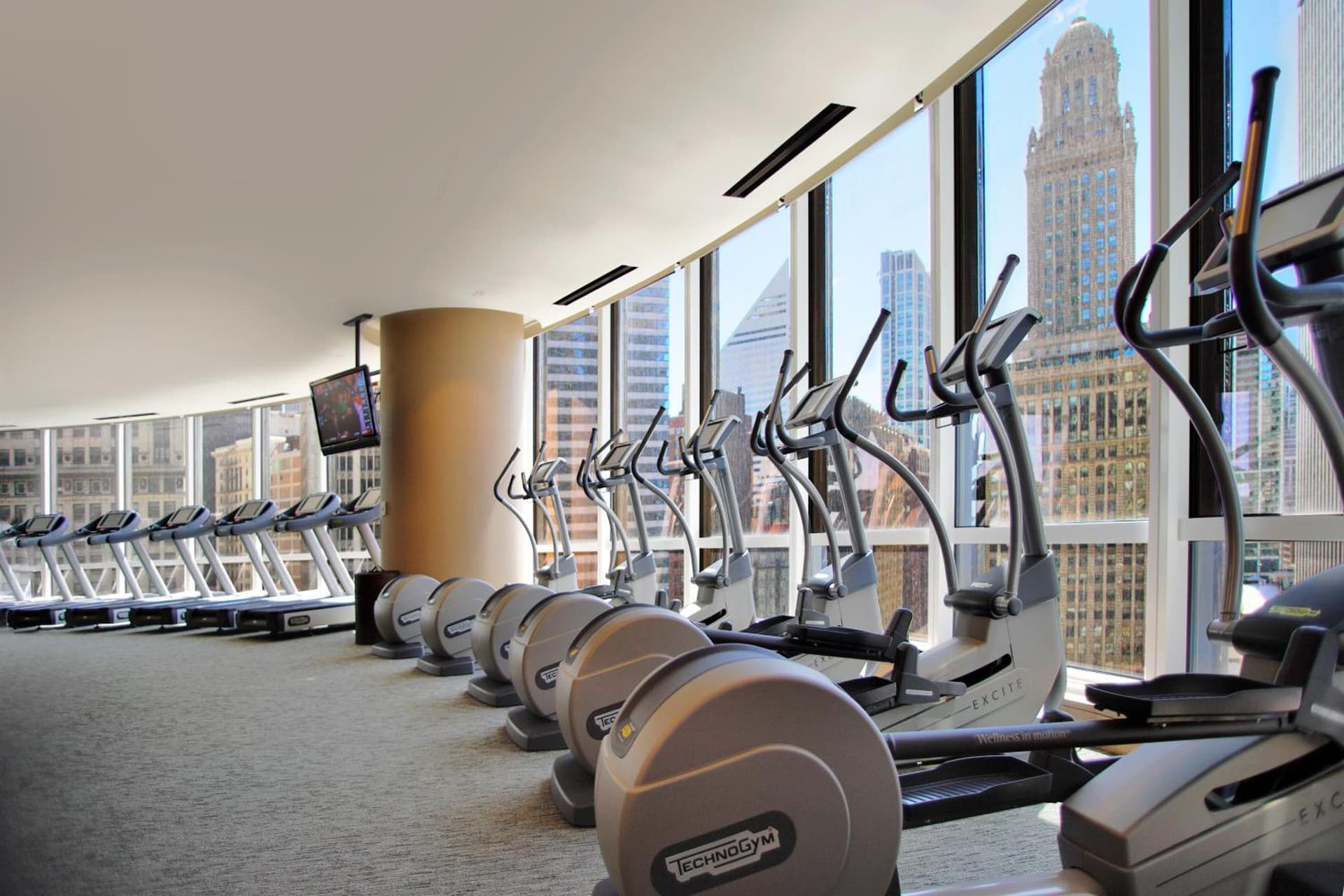 Trump International Hotel & Tower Chicago gallery photo in Chicago, IL — image 7