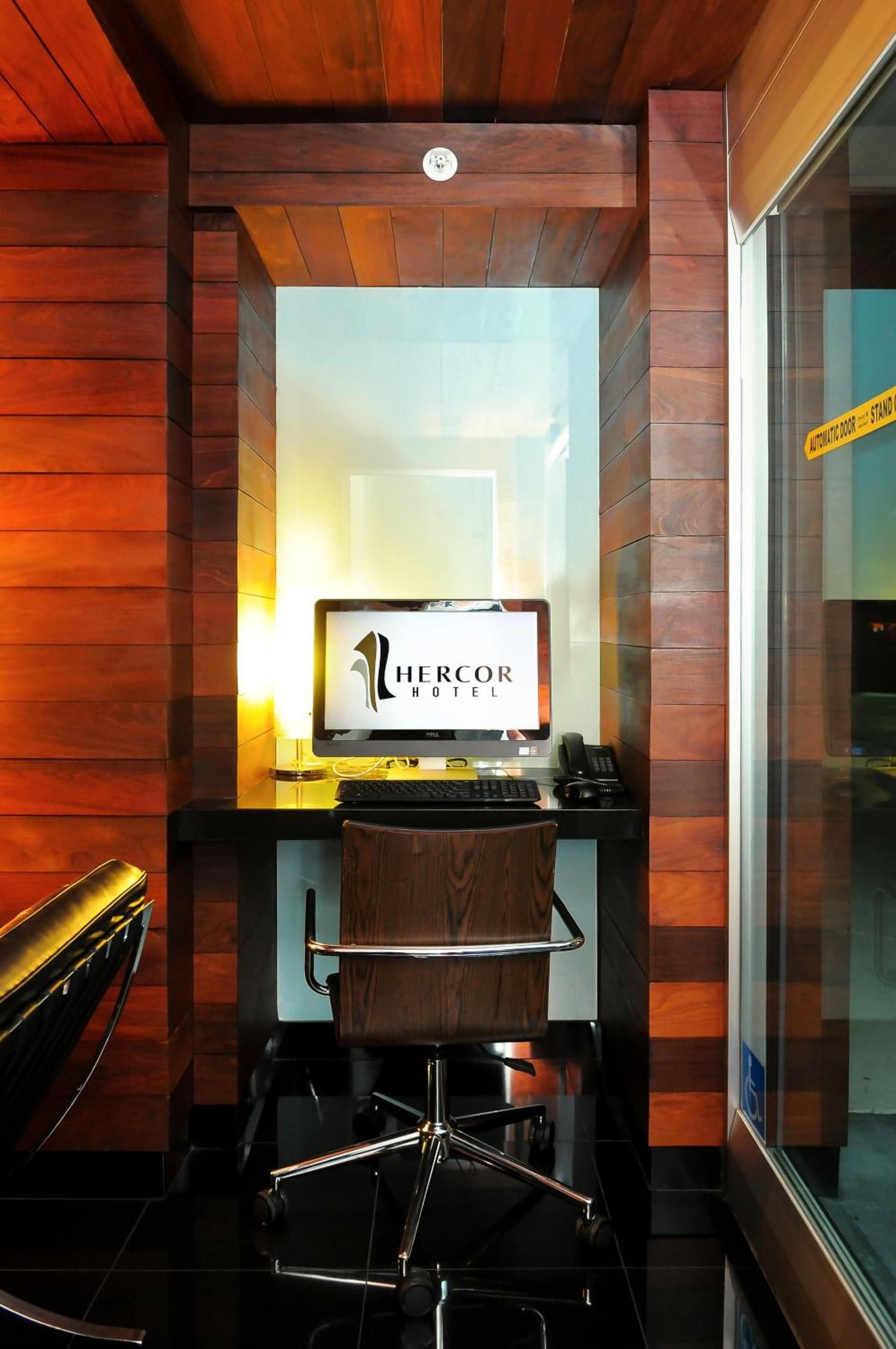 Hercor Hotel - Urban Boutique gallery photo in Chula Vista, CA — image 11