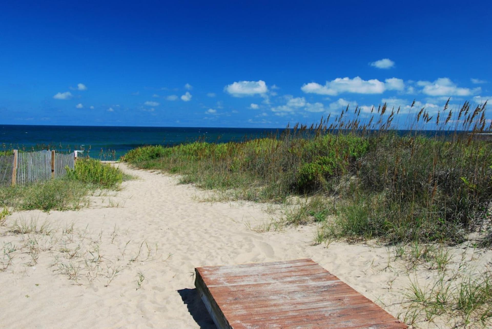 Admirals View III by KEES Vacations interior in Kill Devil Hills, NC — gallery photo 2