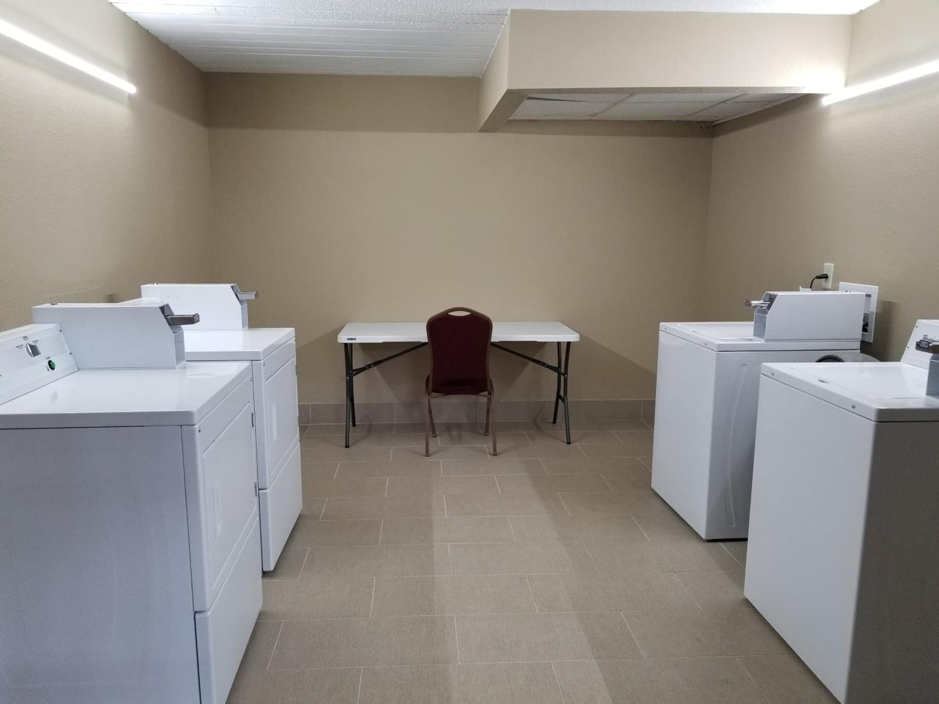Baymont by Wyndham Knoxville I-75 gallery photo in Knoxville, TN — image 46