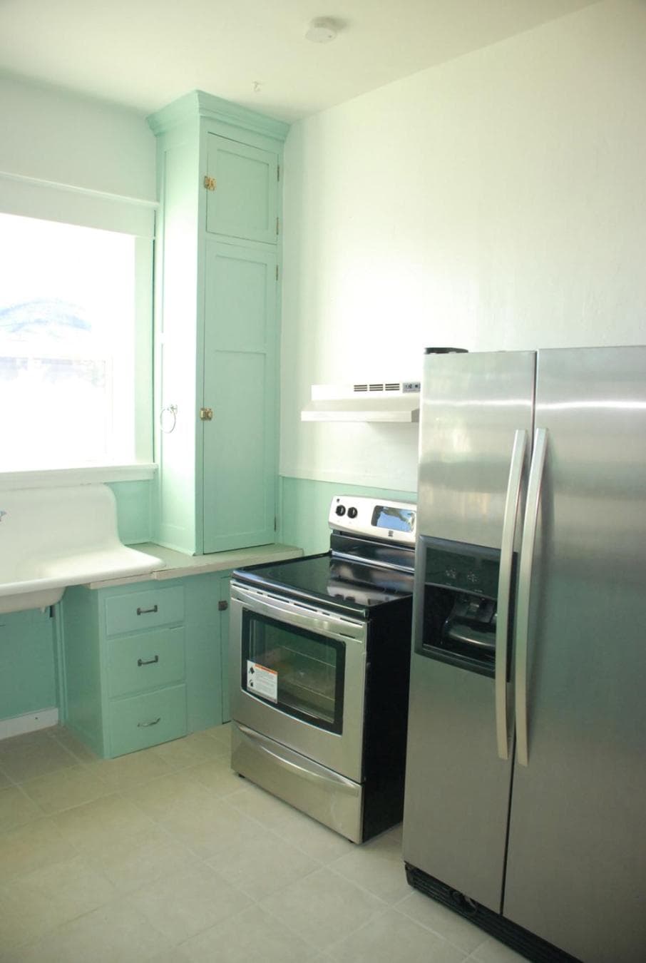 Sauerdough Lodging property views in Seward, AK — gallery photo 3