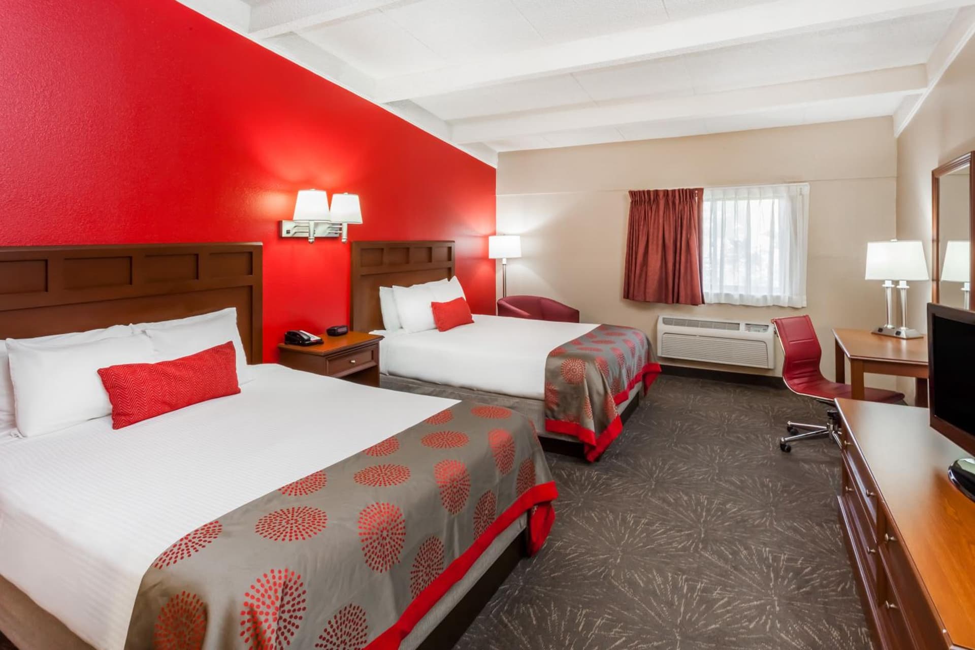 Ramada by Wyndham Hammond Hotel & Conference Center gallery photo in Hammond, IN — image 25