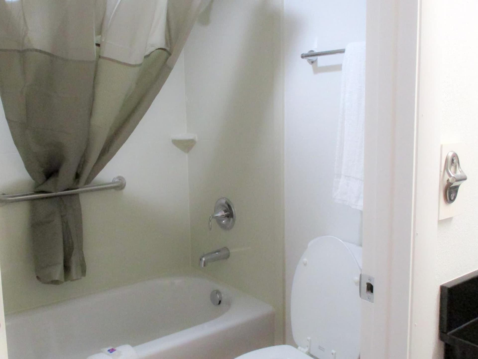 Motel 6-Odenton, MD - Fort Meade property views in Odenton, MD — gallery photo 3