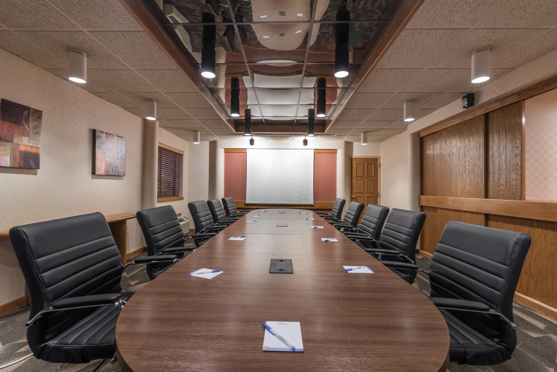 Ramada by Wyndham Fargo gallery photo in Fargo, ND — image 11