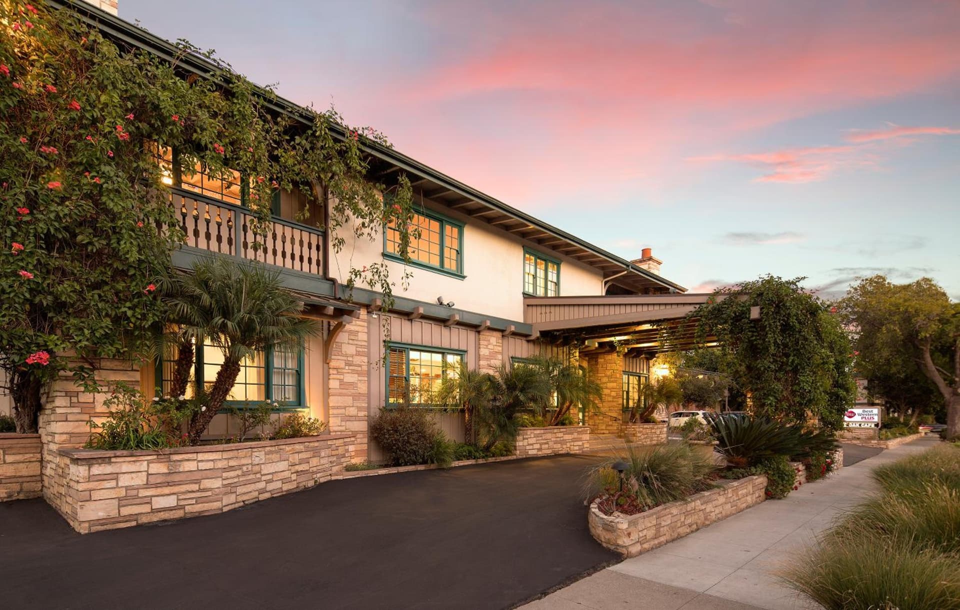 Best Western Plus Santa Barbara gallery photo in Santa Barbara, CA — image 60