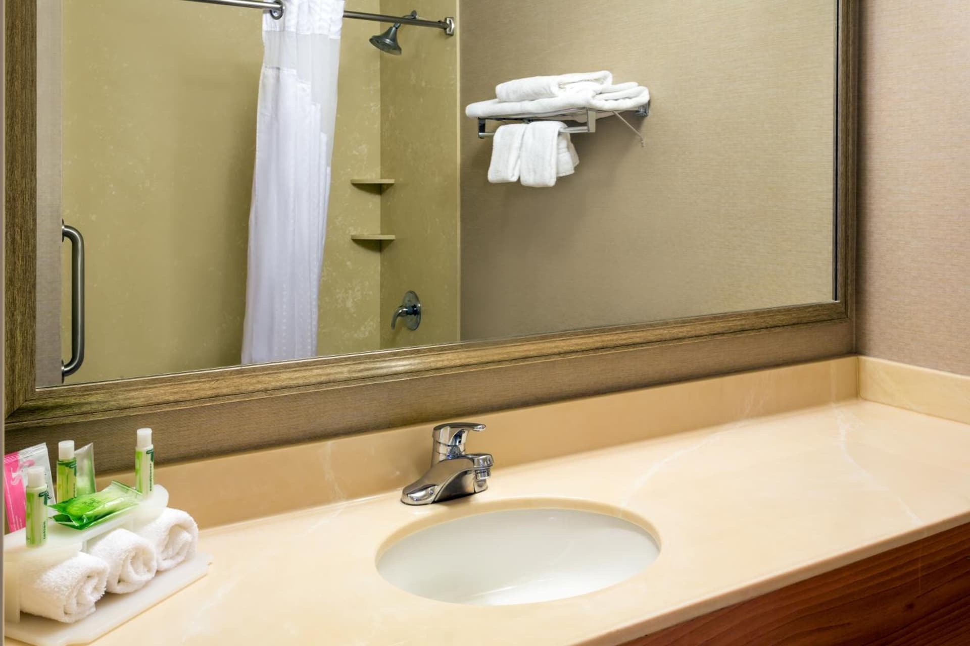 Holiday Inn Express Grants Pass by IHG gallery photo in Grants Pass, OR — image 30
