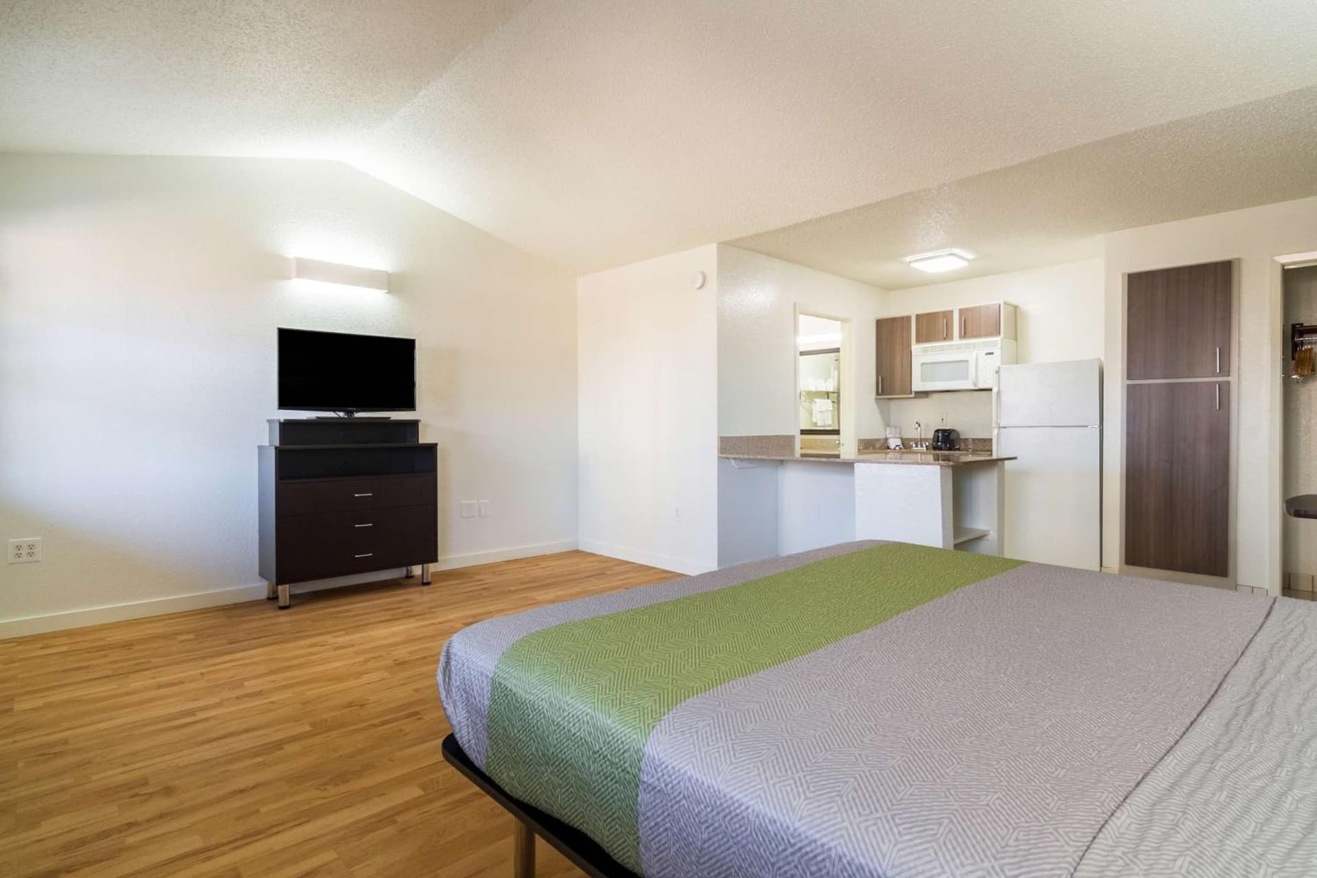 Studio 6-Plano, TX - Dallas - Plano Medical Center gallery photo in Plano, TX — image 31