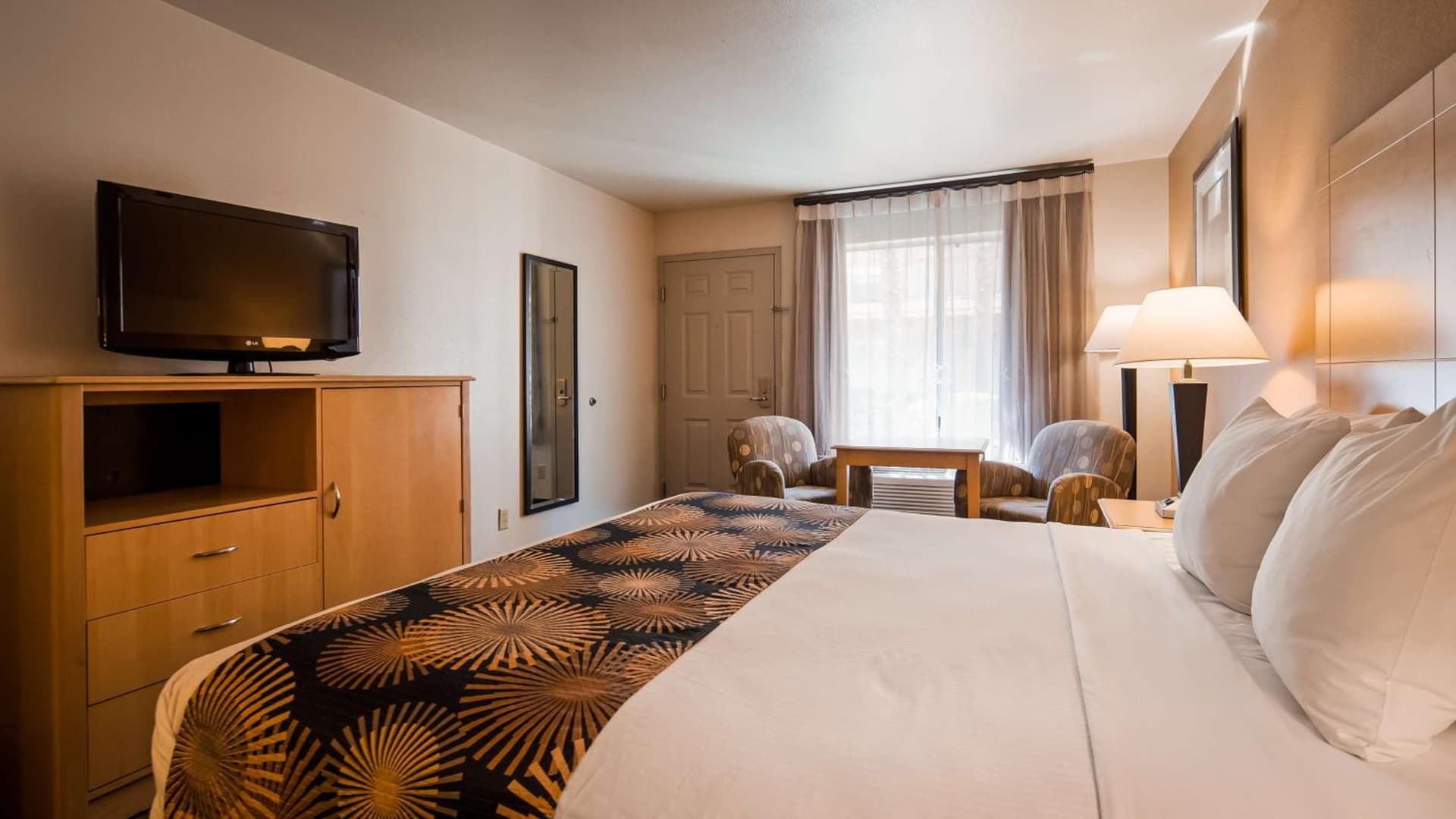 Best Western Palm Court Inn gallery photo in Modesto, CA — image 17