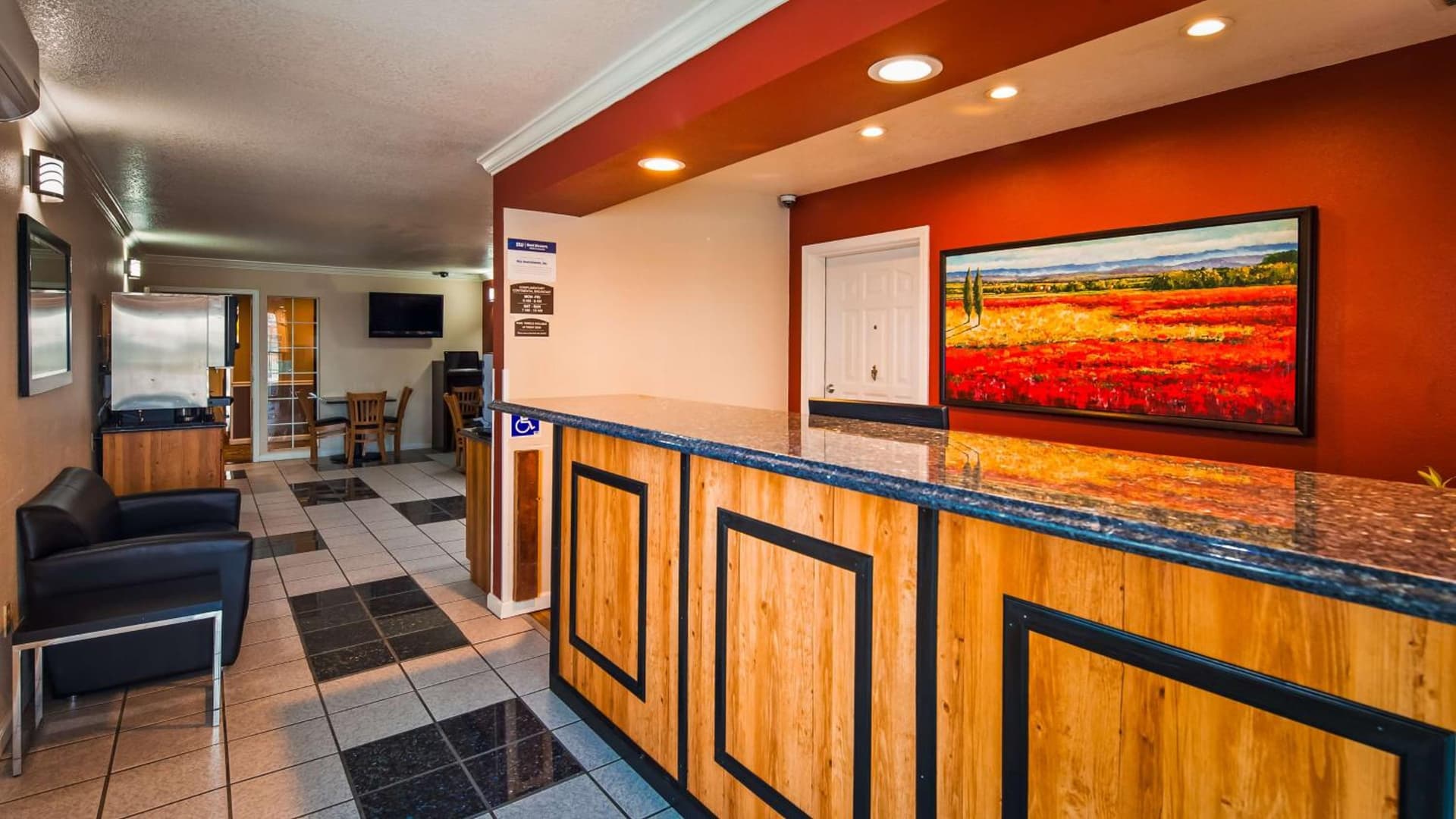 Best Western Americana gallery photo in Dinuba, CA — image 5