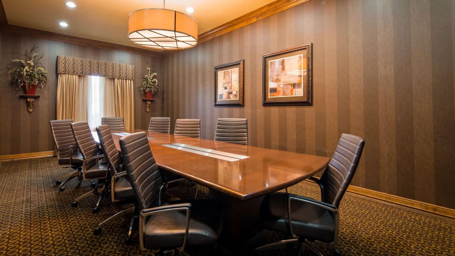 Best Western Plus Christopher Inn & Suites gallery photo in Forney, TX — image 5