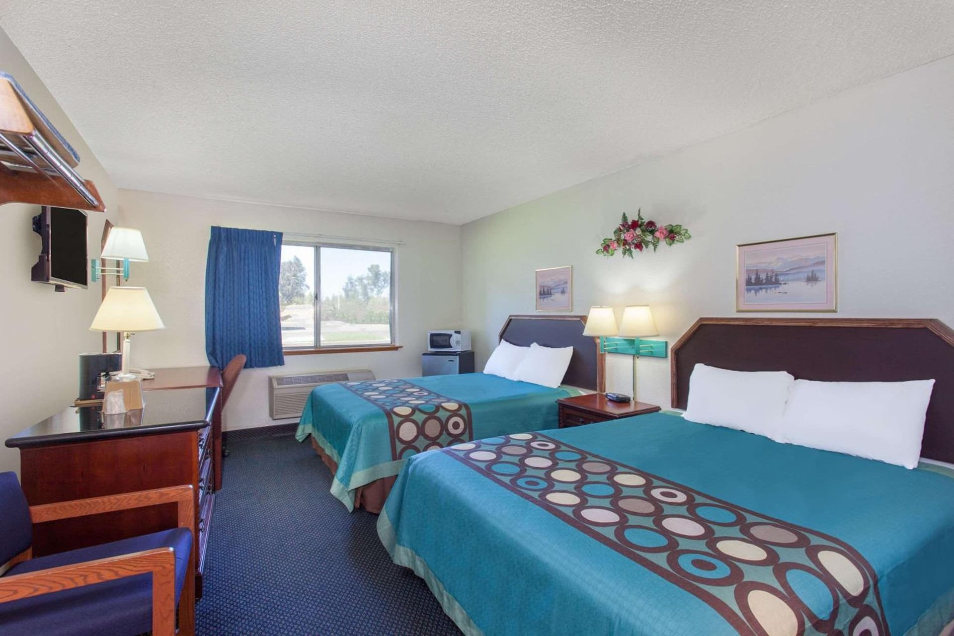 Super 8 by Wyndham Selma/Fresno Area gallery photo in Selma, CA — image 8