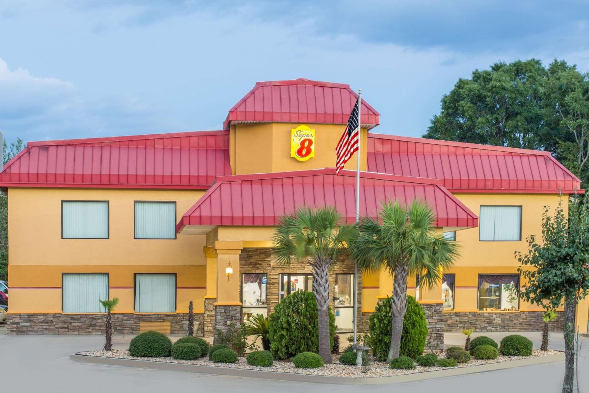 Super 8 by Wyndham Dublin — hotel in Dublin, Georgia