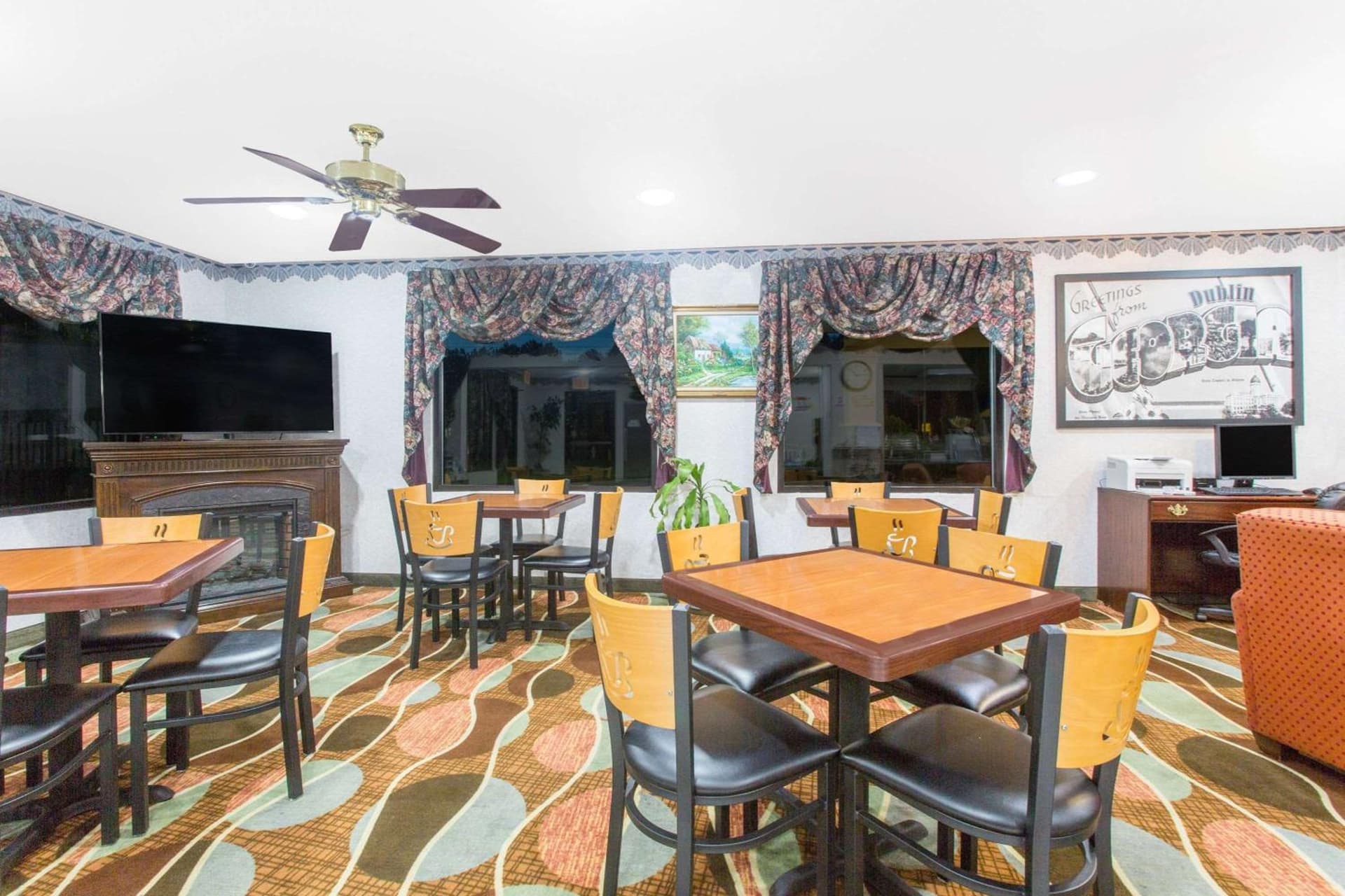Super 8 by Wyndham Dublin property views in Dublin, GA — gallery photo 3