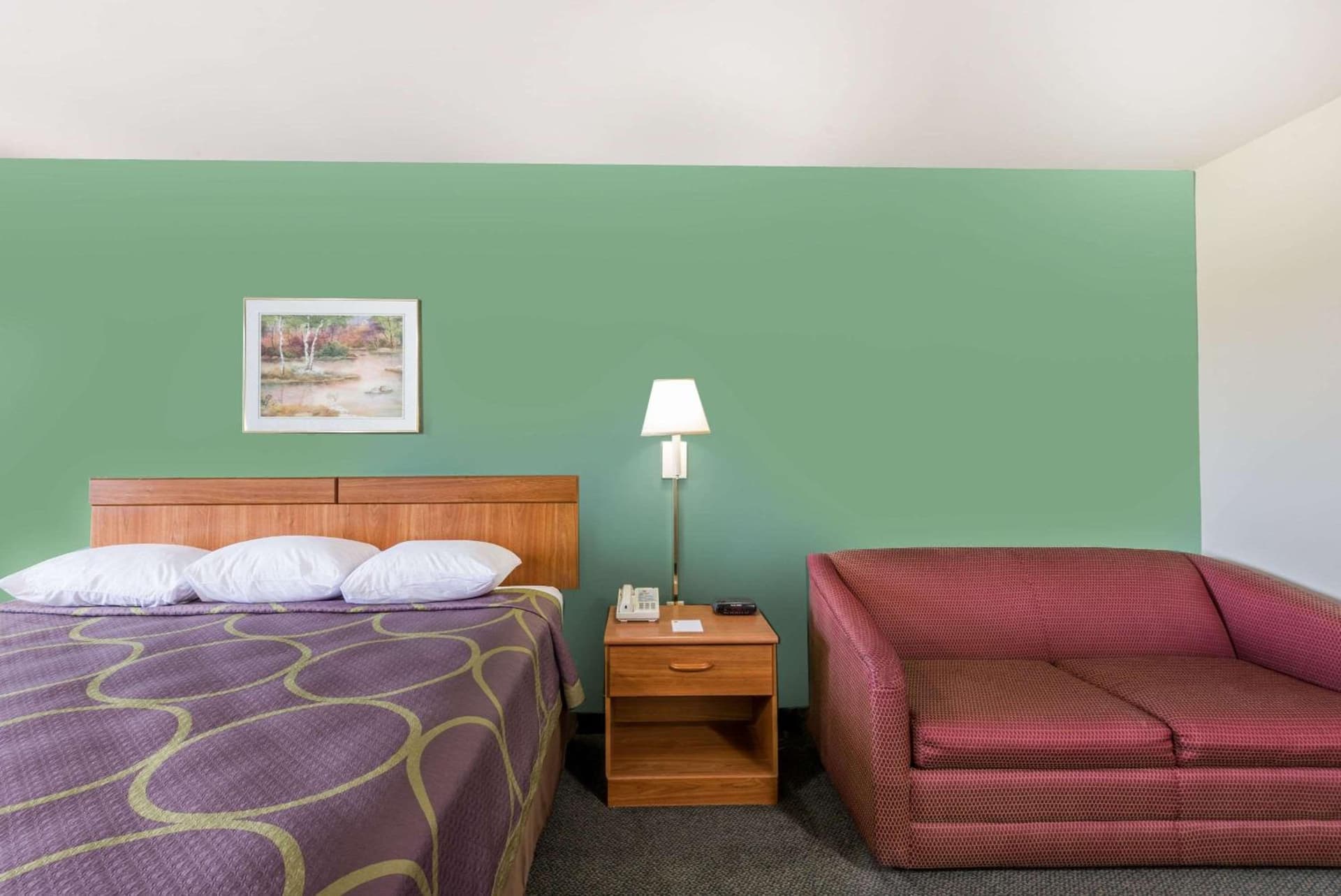 Super 8 by Wyndham Hagerstown/Halfway Area gallery photo in Hagerstown, MD — image 21