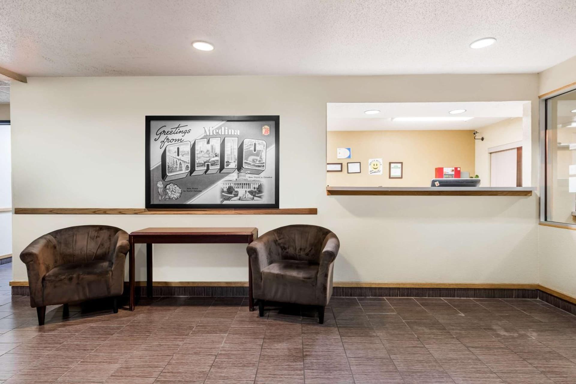 Super 8 by Wyndham Medina gallery photo in Medina, OH — image 12