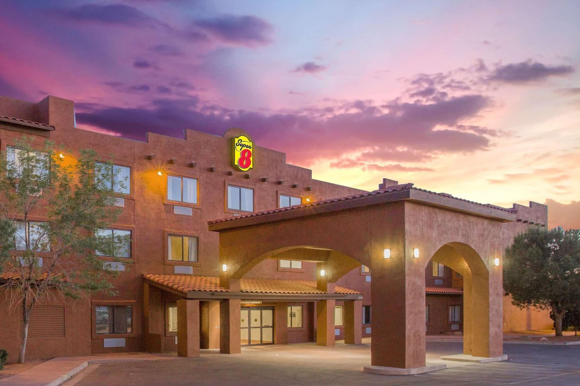 Super 8 by Wyndham Page/Lake Powell featured exterior or lobby in Page, AZ — similar hotel