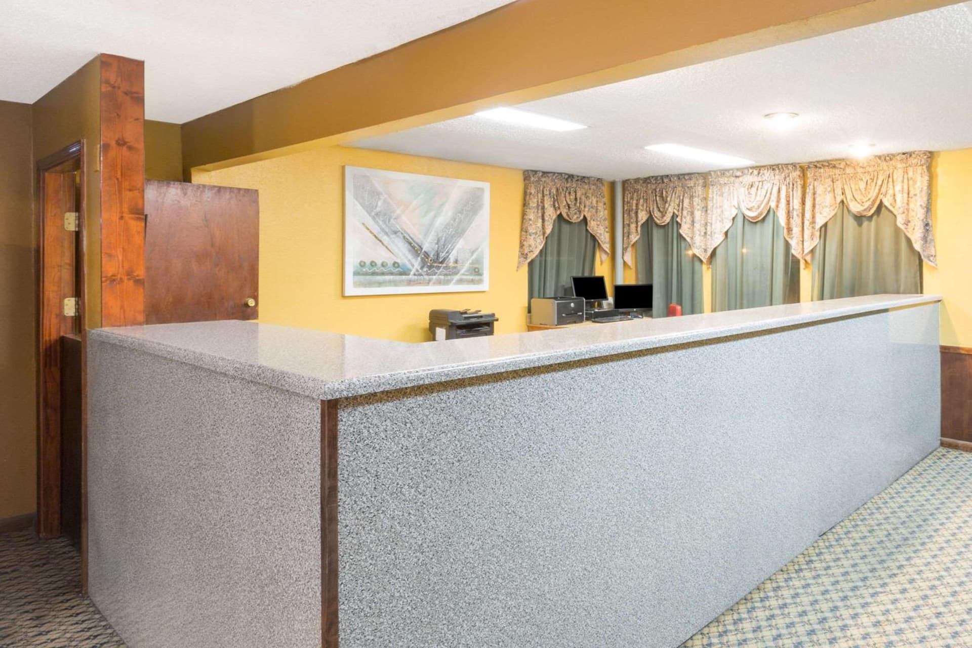 Super 8 by Wyndham Bossier City/Shreveport Area property views in Bossier City, LA — gallery photo 3