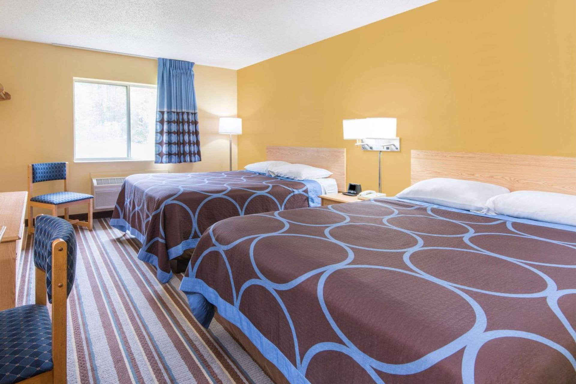 Super 8 by Wyndham Medina gallery photo in Medina, OH — image 19