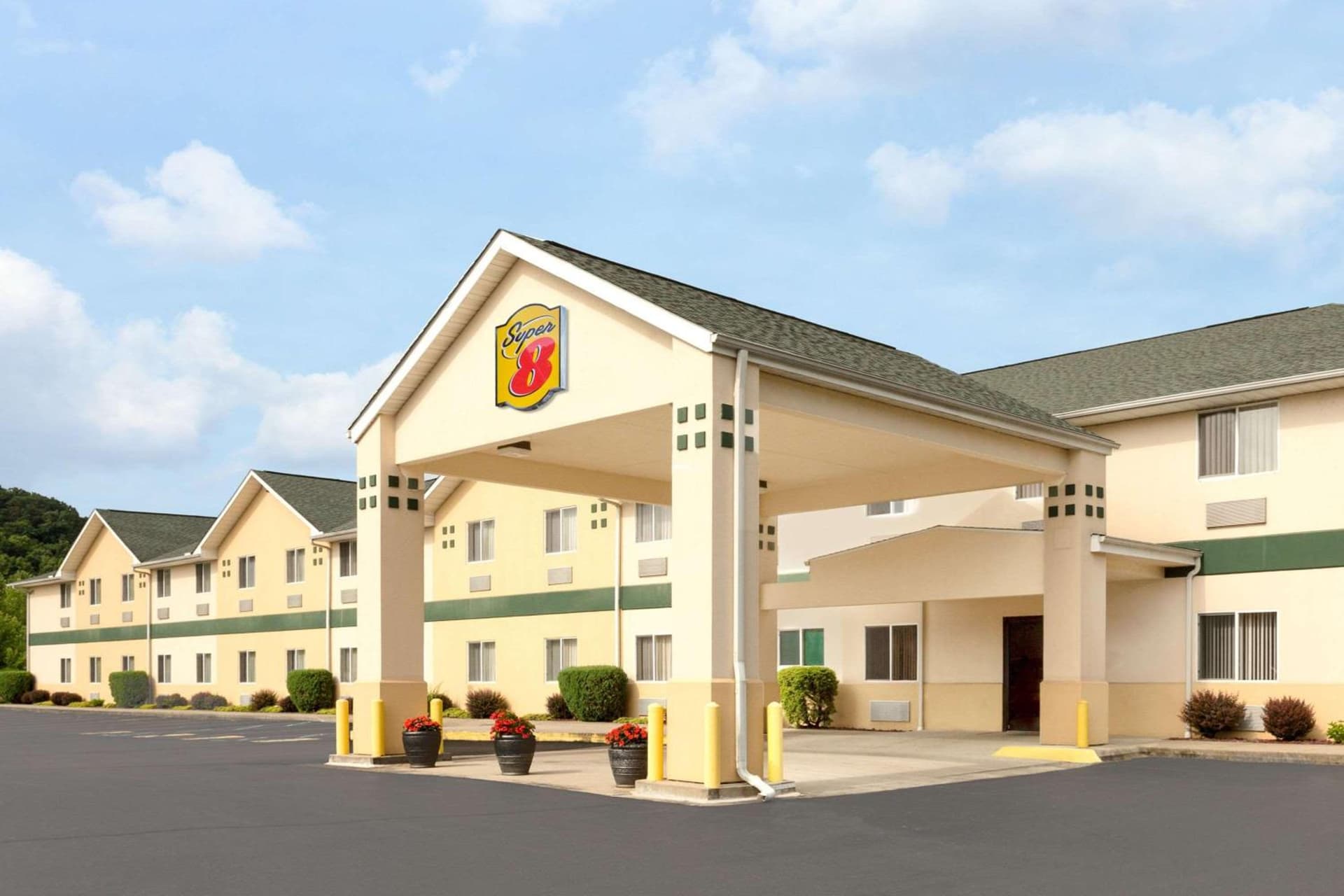 Super 8 by Wyndham Athens featured exterior or lobby in Athens, OH — similar hotel