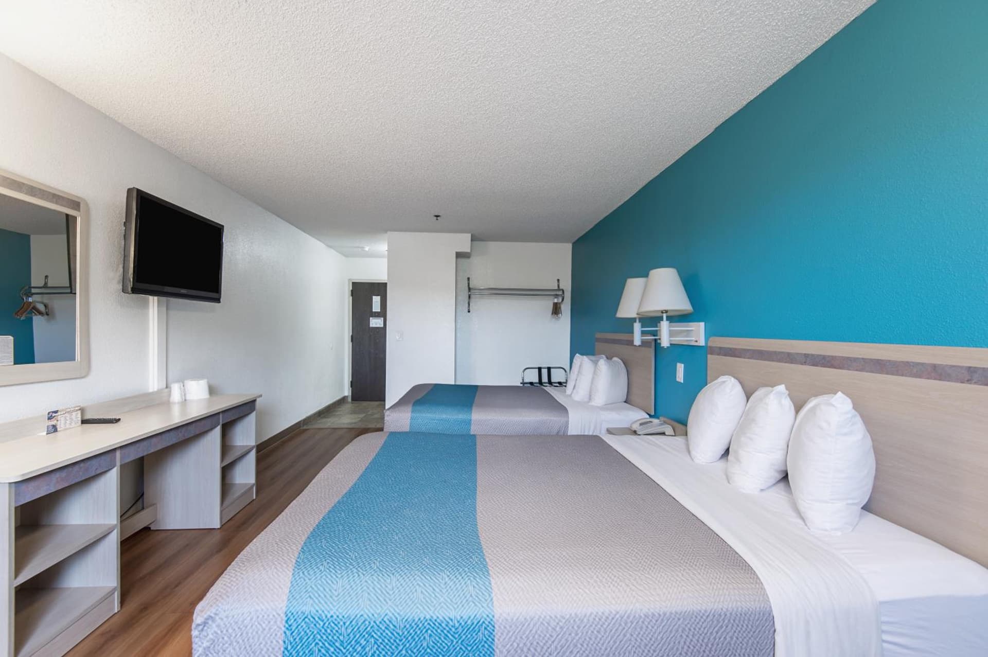 Motel 6-Lawrence, KS gallery photo in Lawrence, KS — image 10