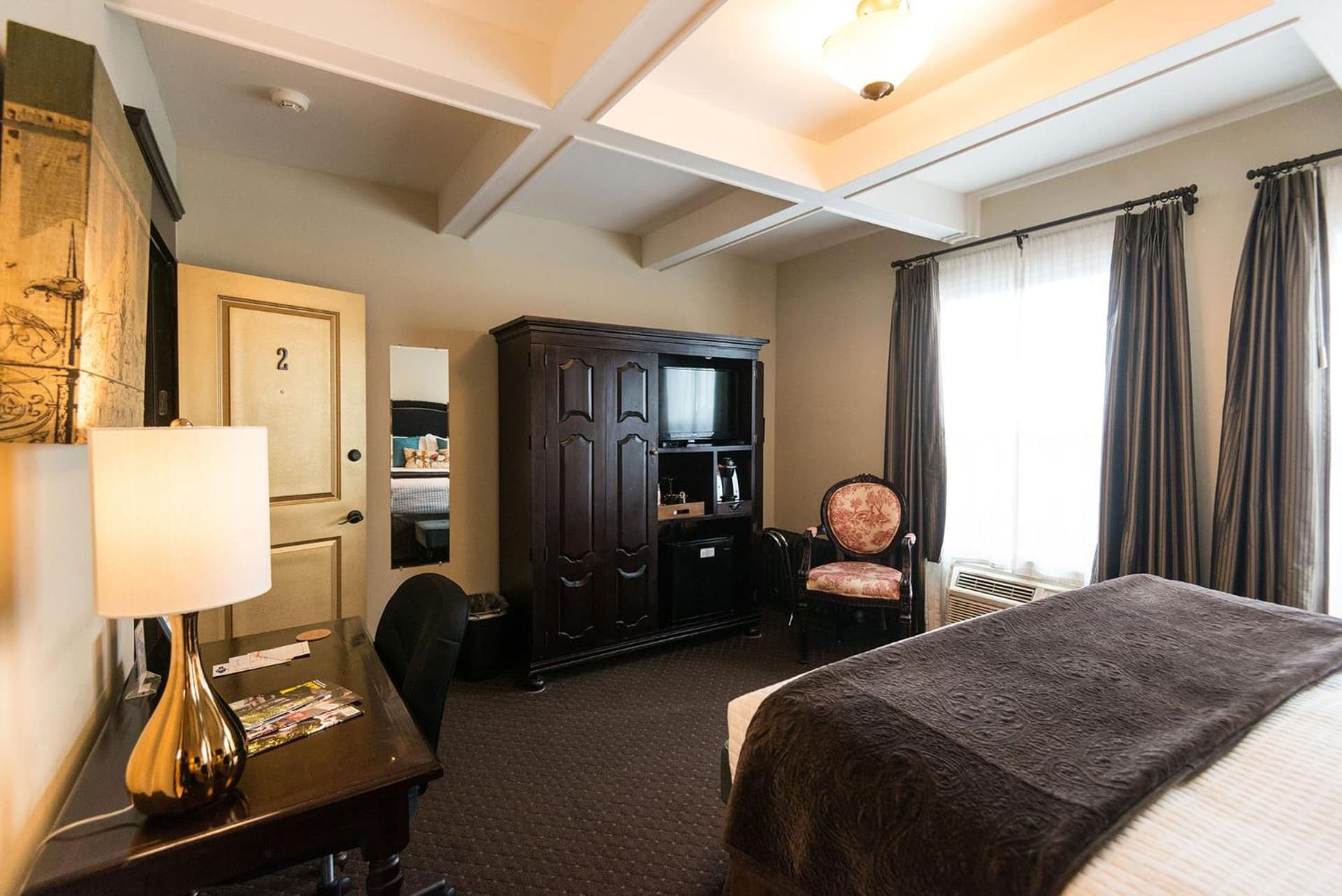 Camas Boutique Hotel gallery photo in Camas, WA — image 62