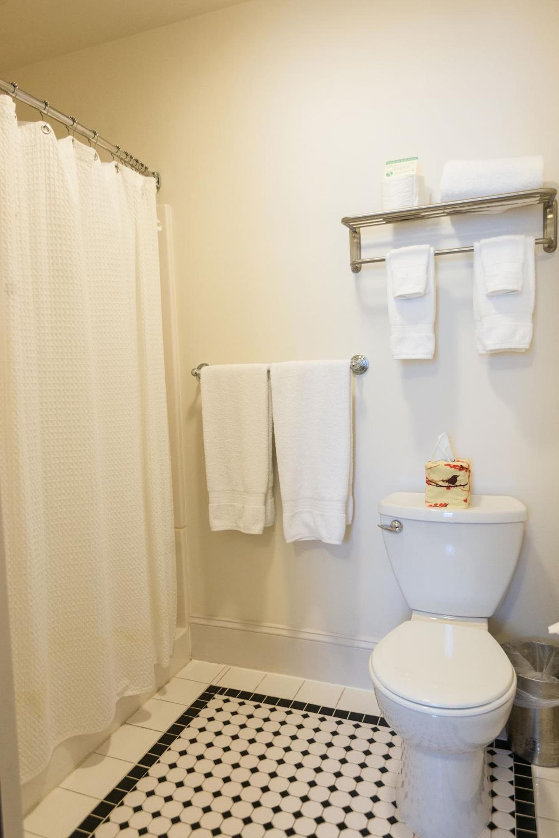 Camas Boutique Hotel gallery photo in Camas, WA — image 13