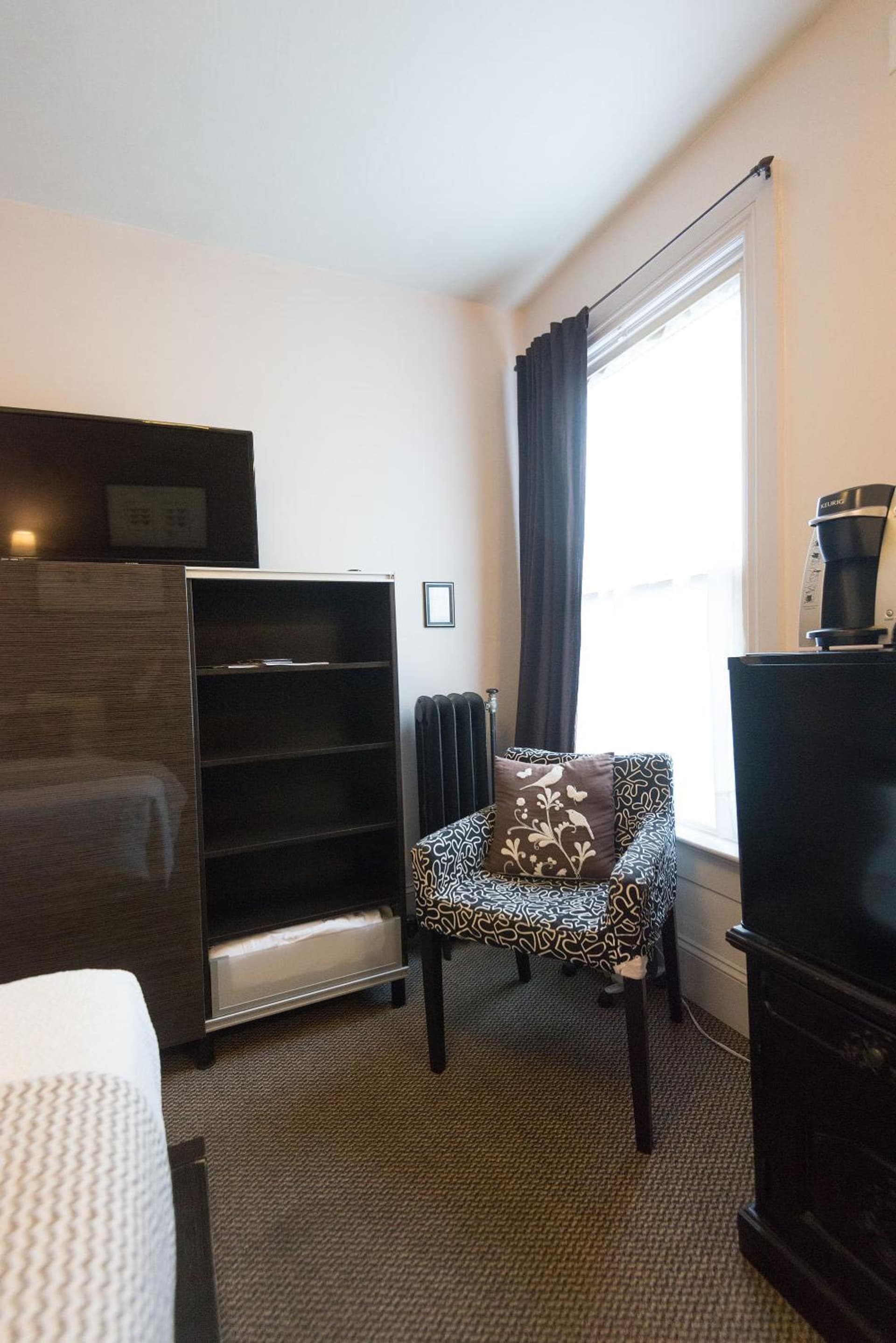 Camas Boutique Hotel gallery photo in Camas, WA — image 77