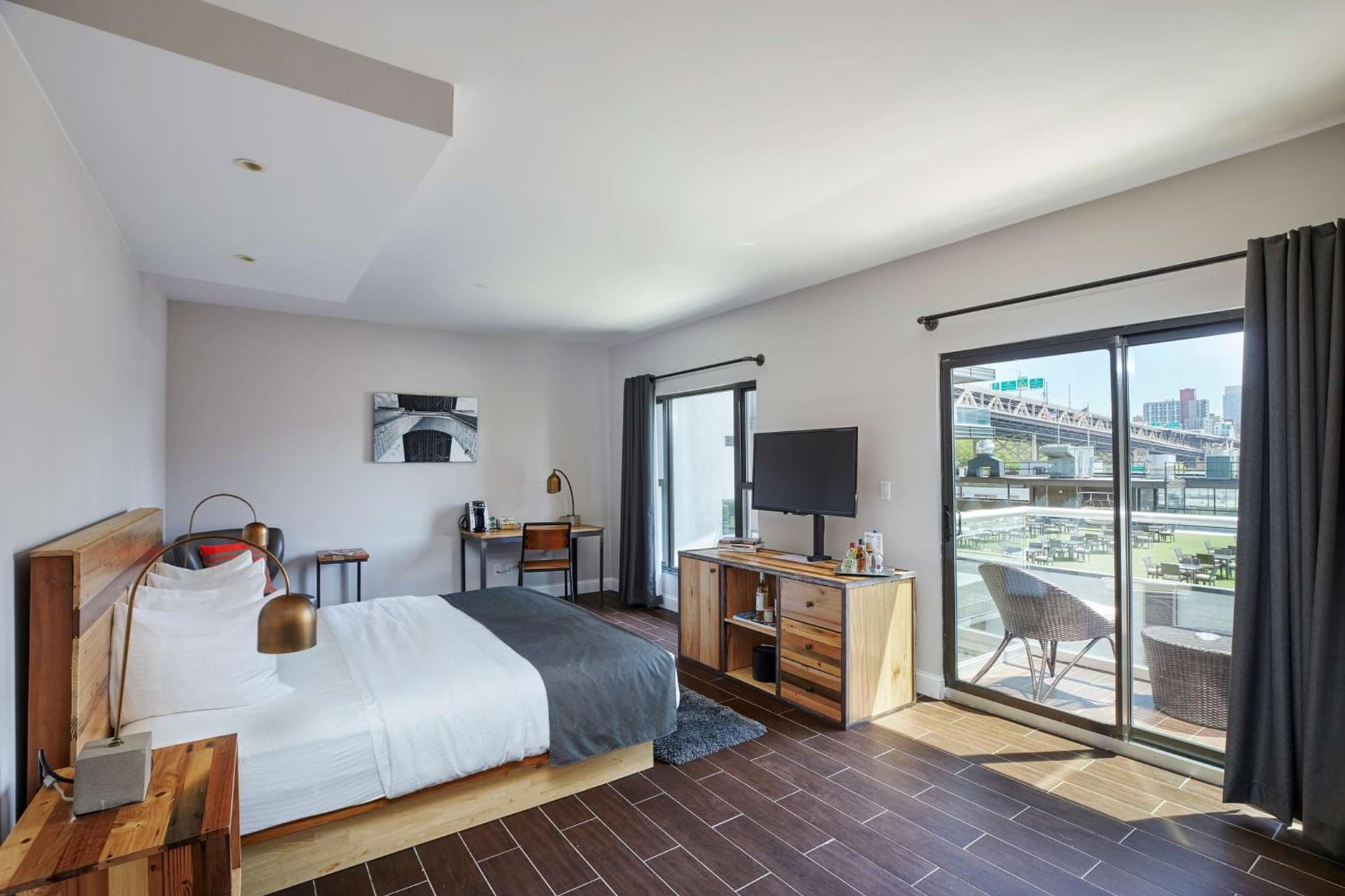 Ravel Hotel Trademark Collection by Wyndham gallery photo in Queens, NY — image 7