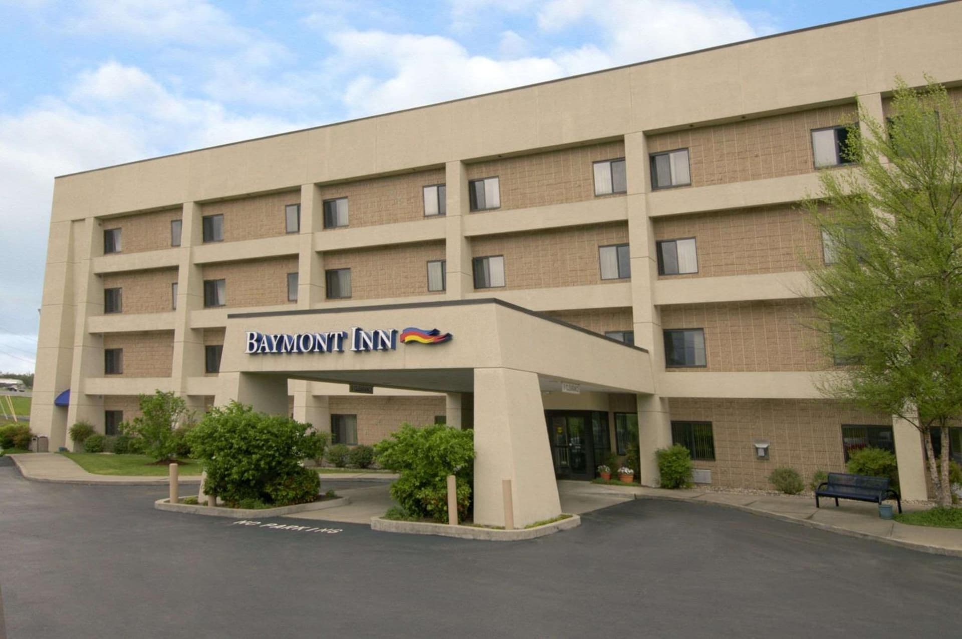 Baymont by Wyndham Corbin featured exterior or lobby in Corbin, KY — similar hotel