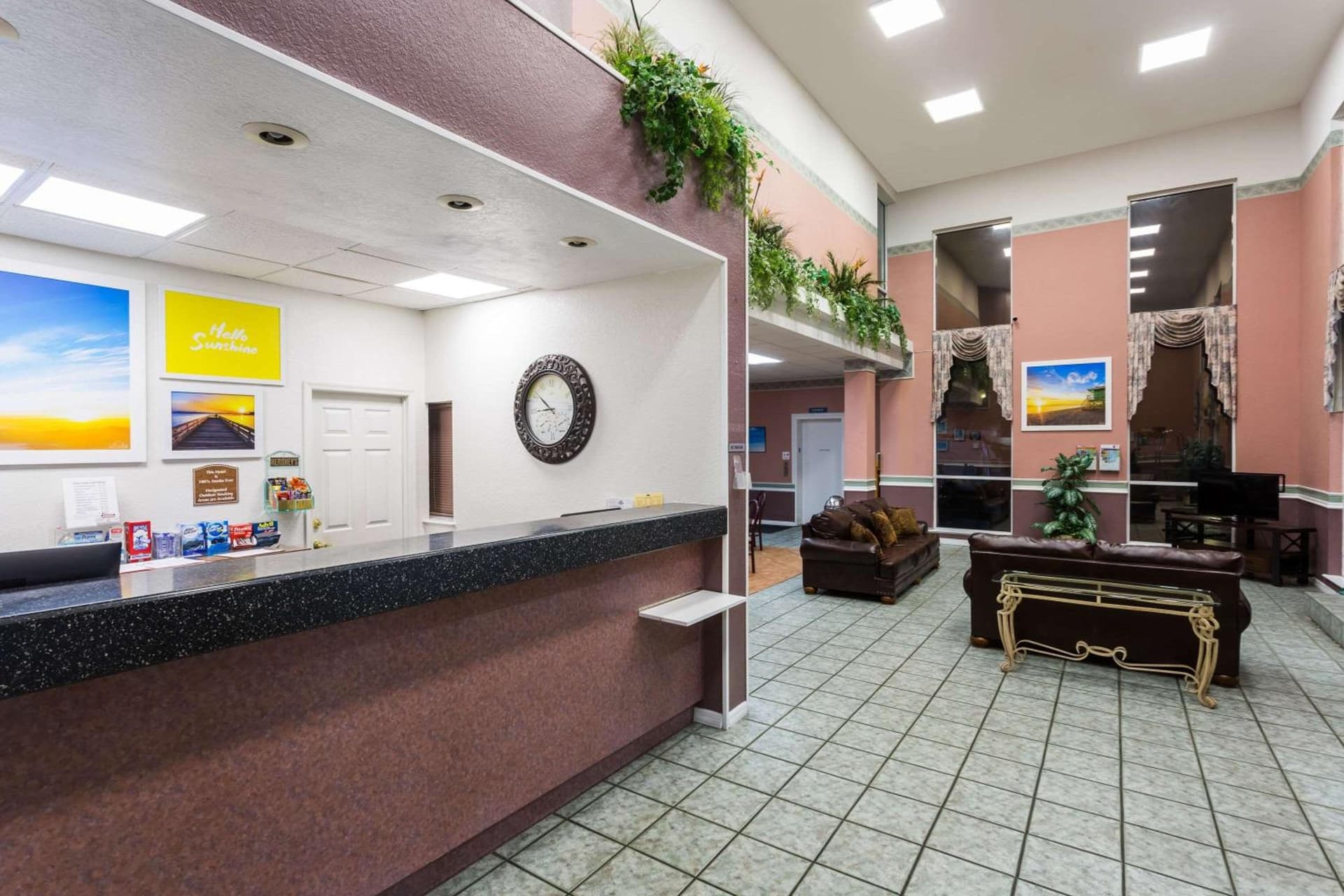 Days Inn & Suites by Wyndham Port Richey property views in Port Richey, FL — gallery photo 3