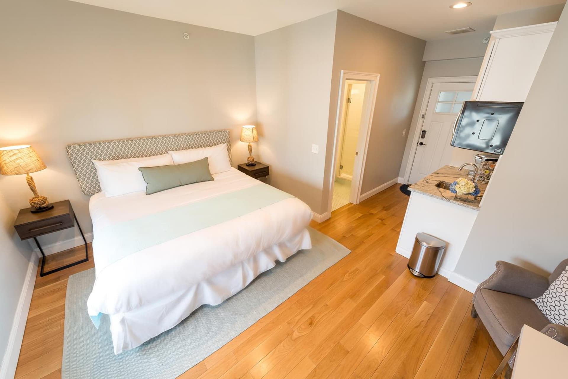 The East Island Reserve Hotel gallery photo in Middletown, RI — image 96