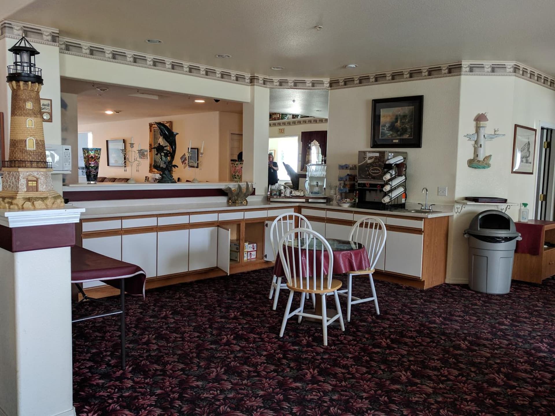 Lighthouse Inn property views in Crescent City, CA — gallery photo 3