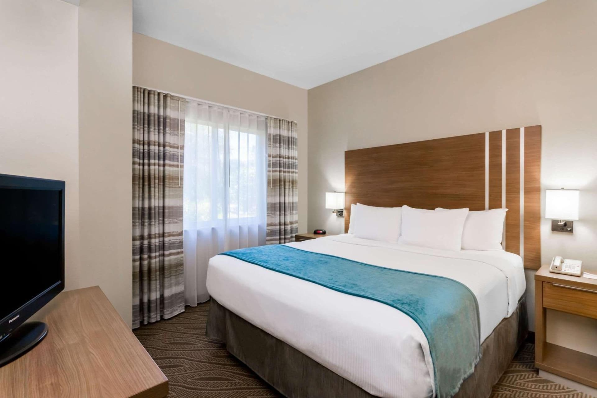 Hawthorn Extended Stay by Wyndham Naples gallery photo in Naples, FL — image 13