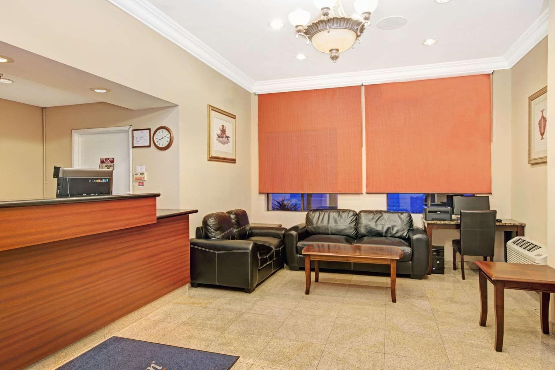 Howard Johnson by Wyndham Torrance — hotel in Torrance, California