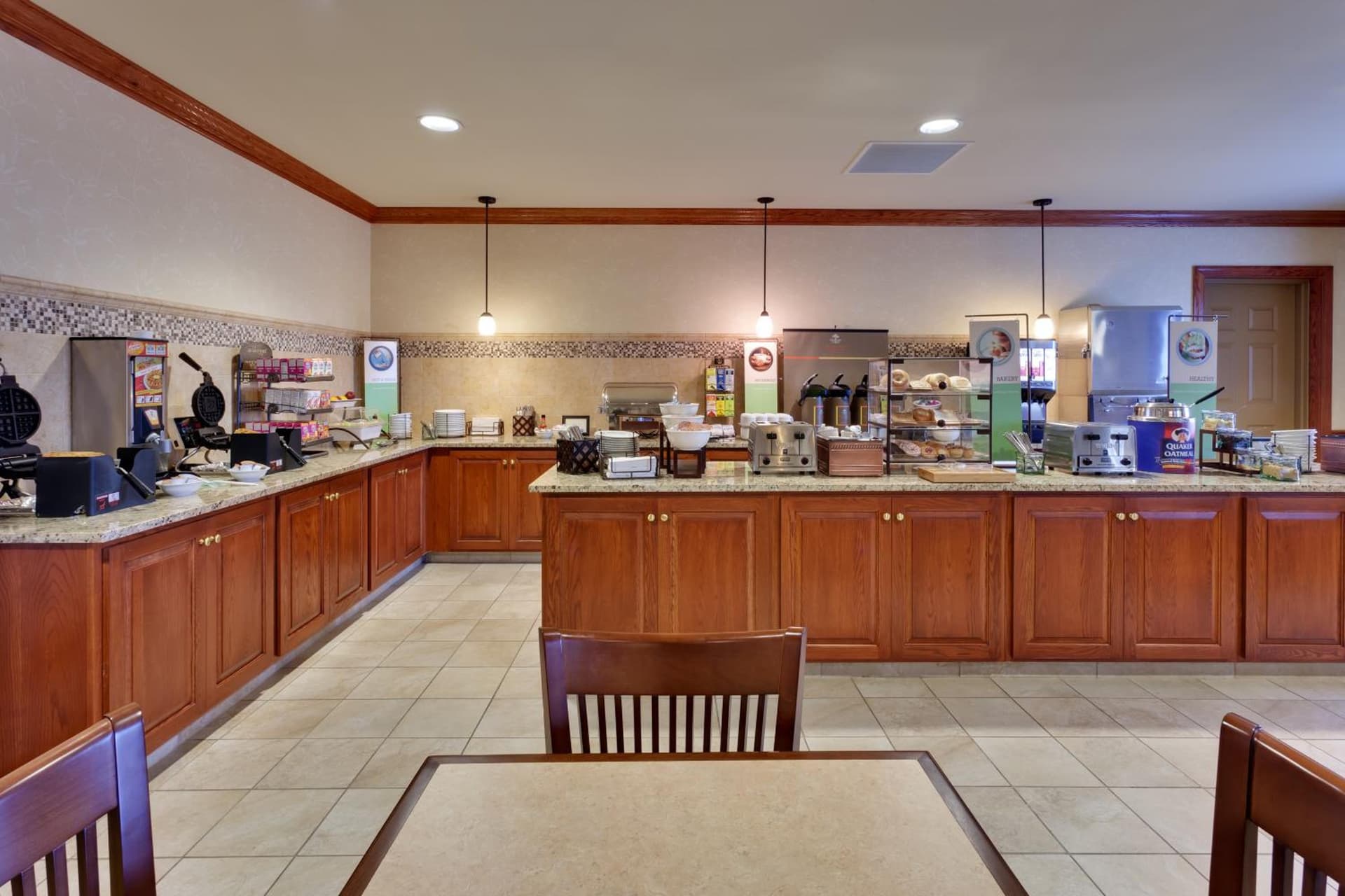 Country Inn & Suites by Radisson, Buffalo South I-90, NY gallery photo in West Seneca — image 15