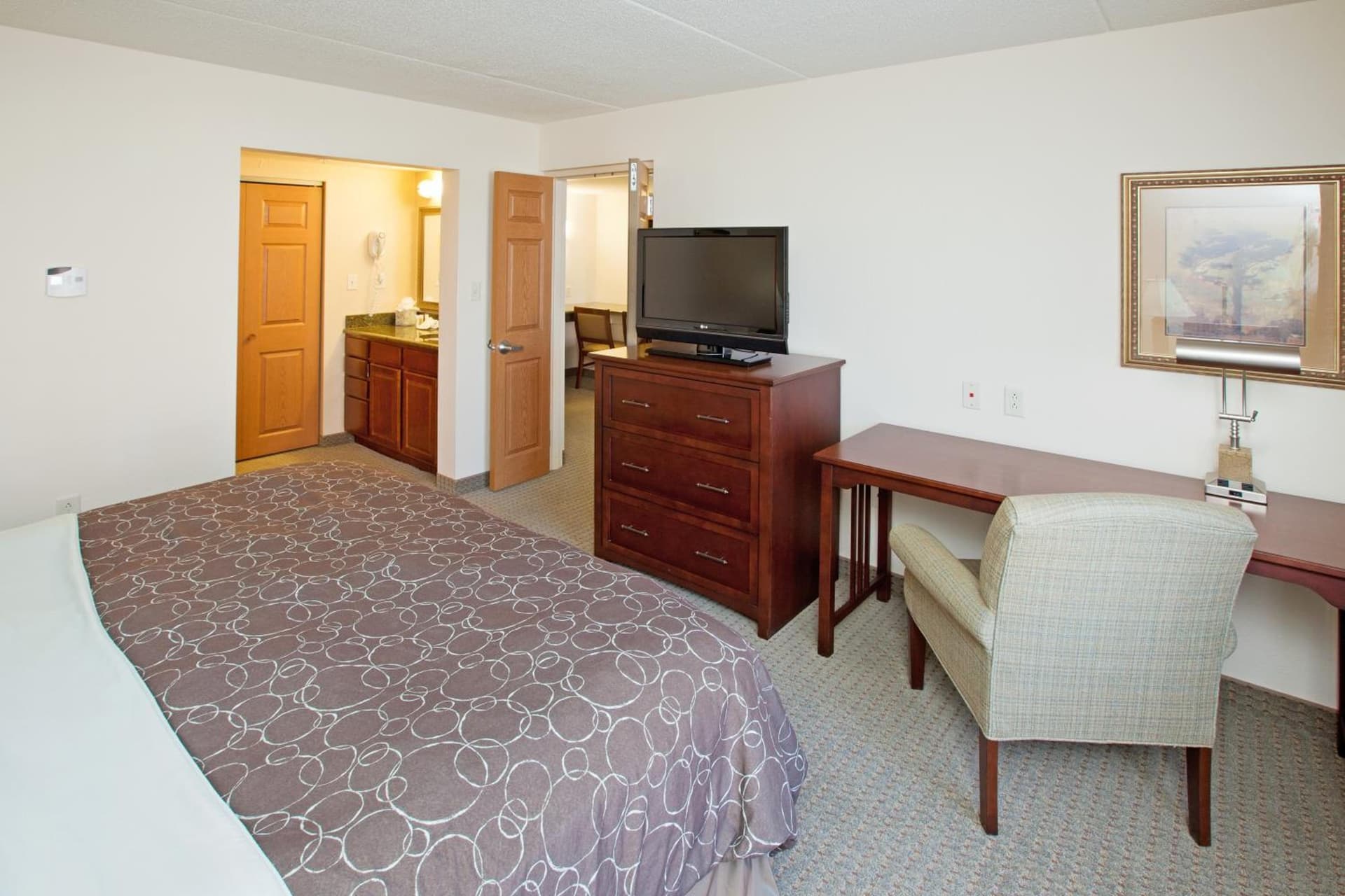 Staybridge Suites Indianapolis Downtown-Convention Center by IHG gallery photo in Indianapolis, IN — image 31