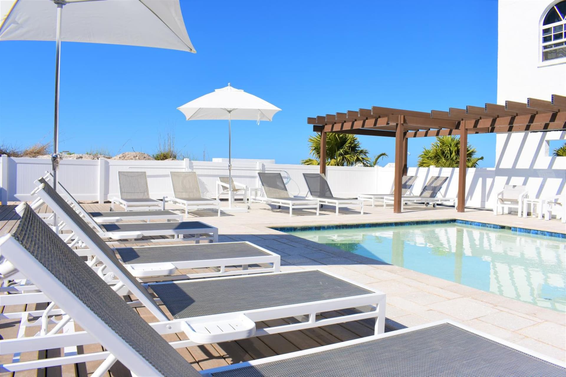 Barefoot Beach Club gallery photo in St Pete Beach, FL — image 19
